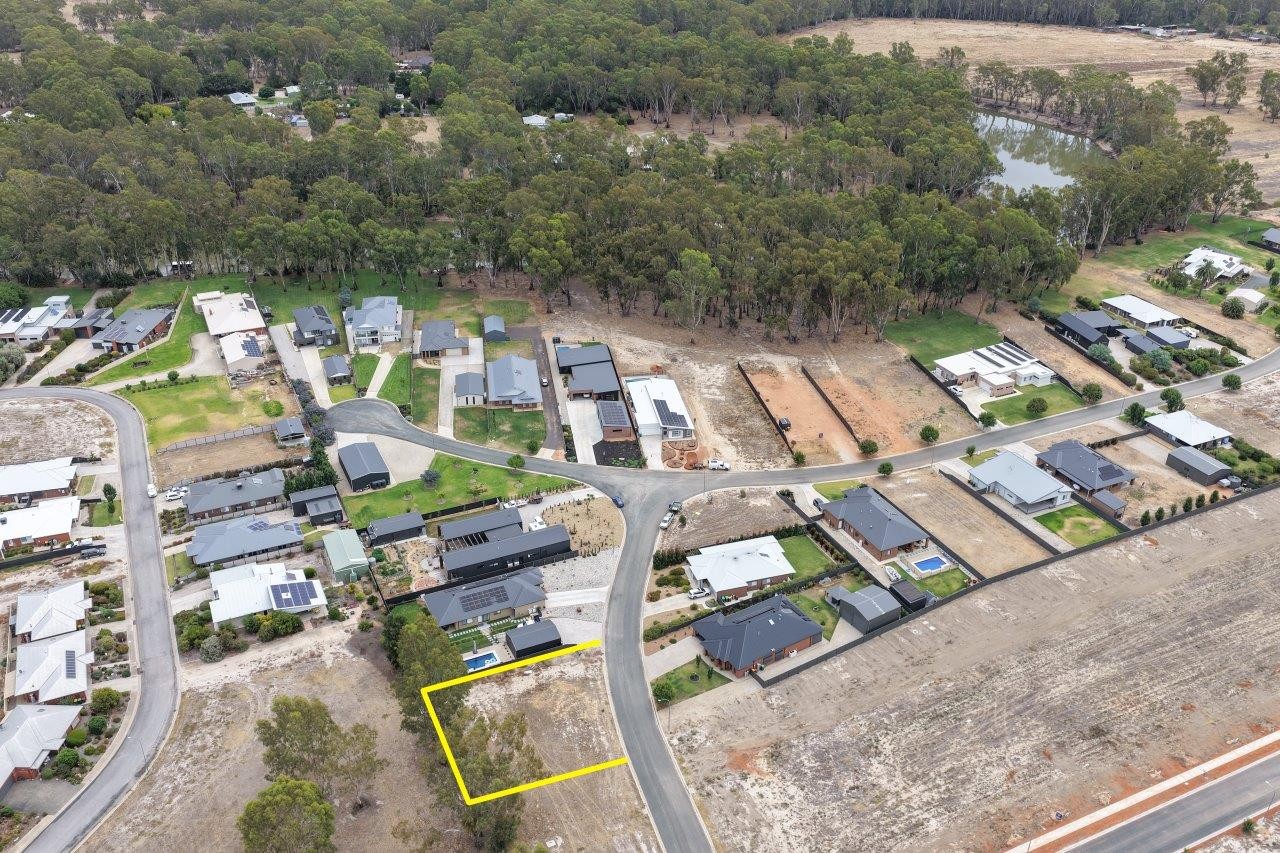 5 Armstrong Drive, Barham, NSW 2732