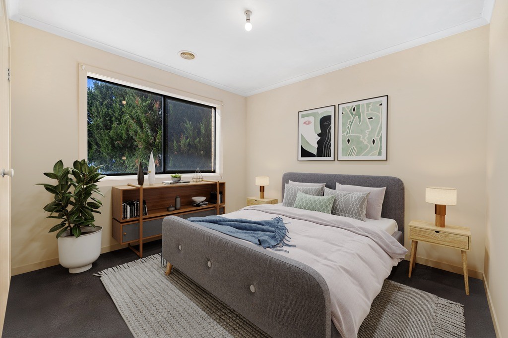 42 Hawkstone Road, MANOR LAKES, VIC 3024