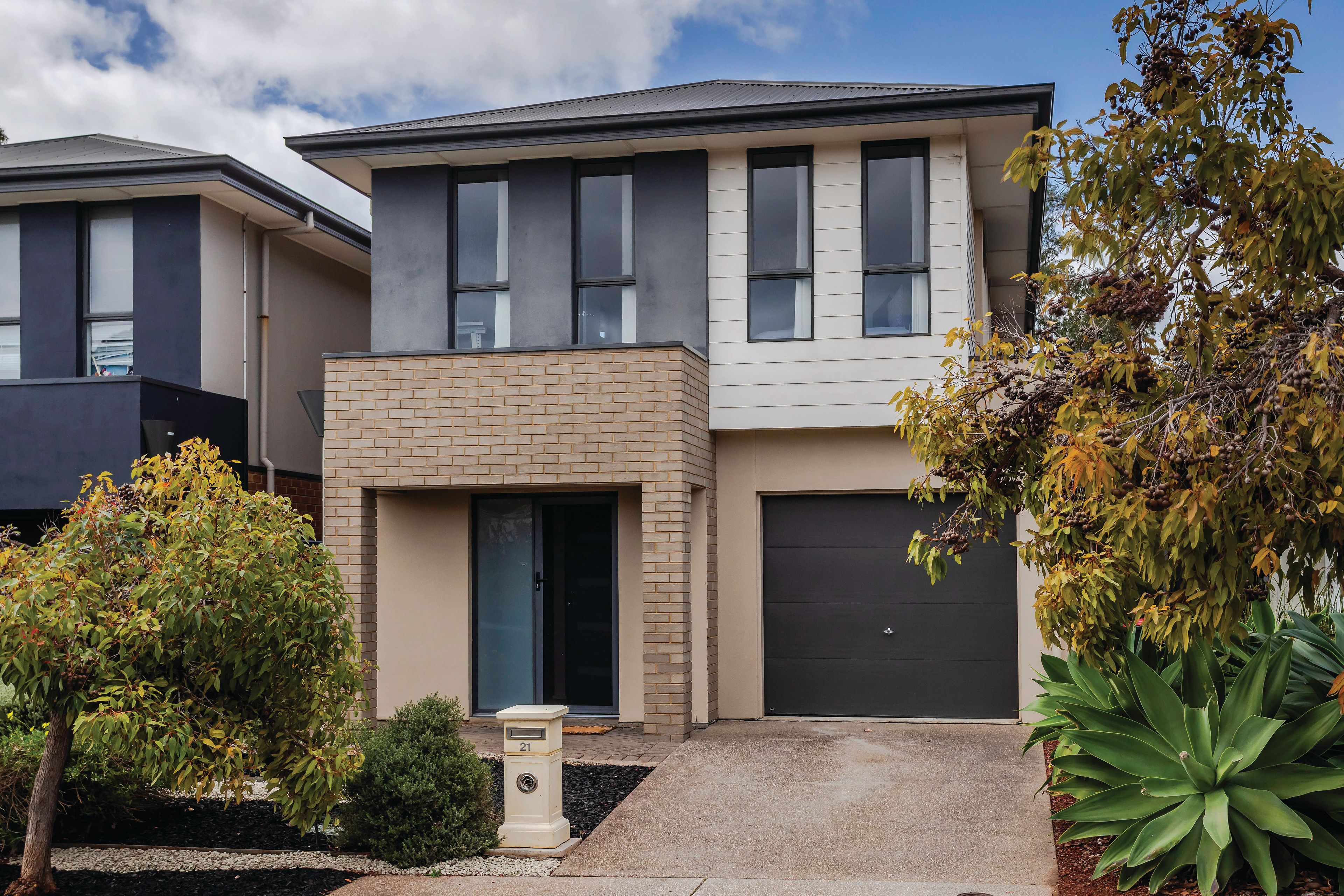 21 The Glenn — photo from Ray White Woodville
