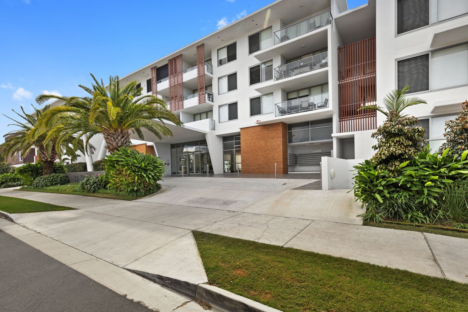 3110/1-7 Waterford Court, Bundall, QLD 4217