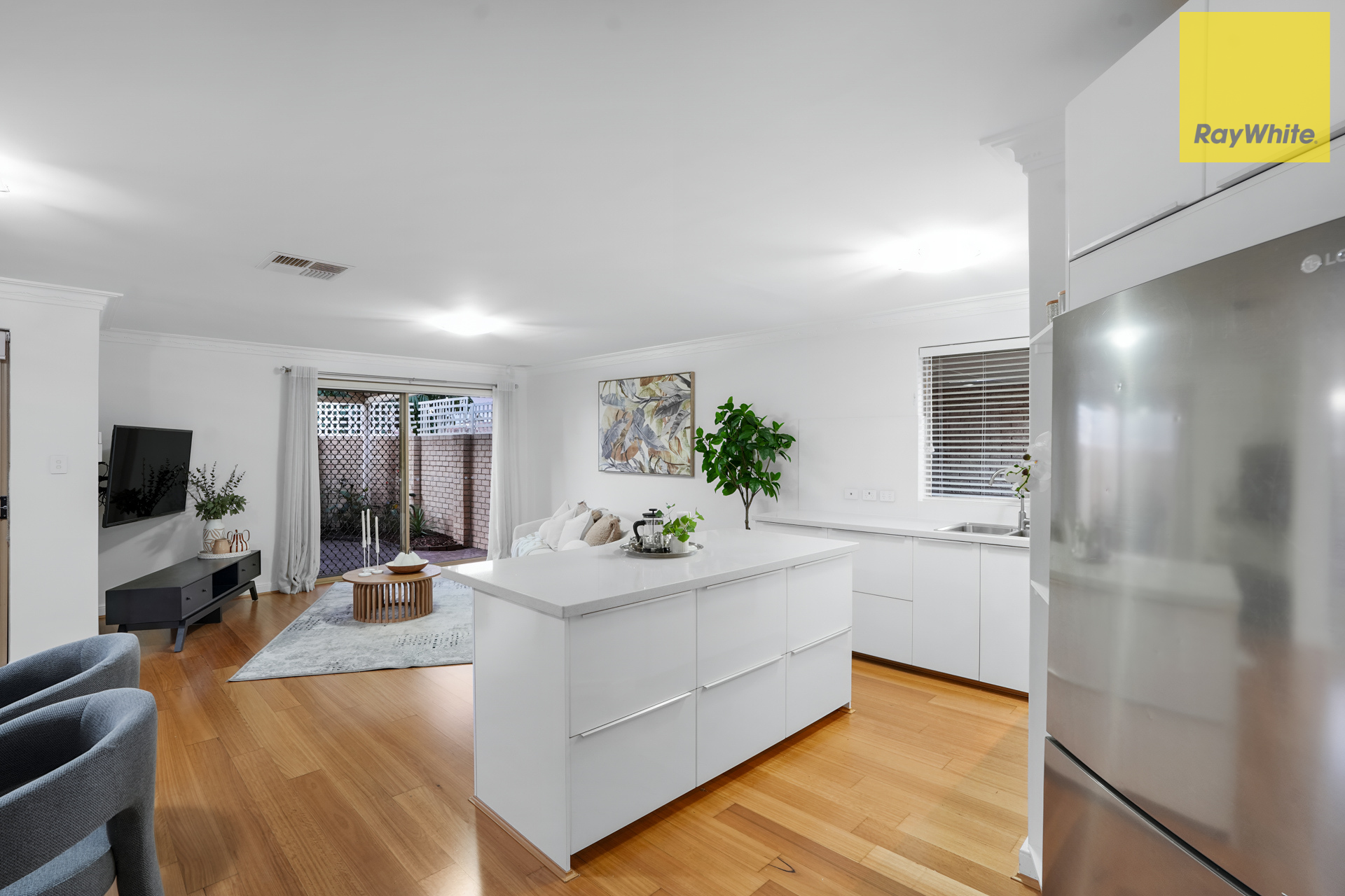 110 Birkdale Street — photo 6 of 30