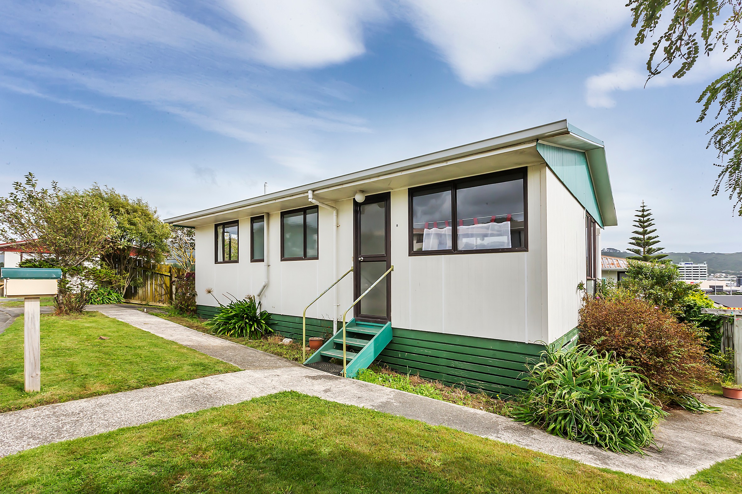 8 Kivell Street, Ranui Heights, Porirua City