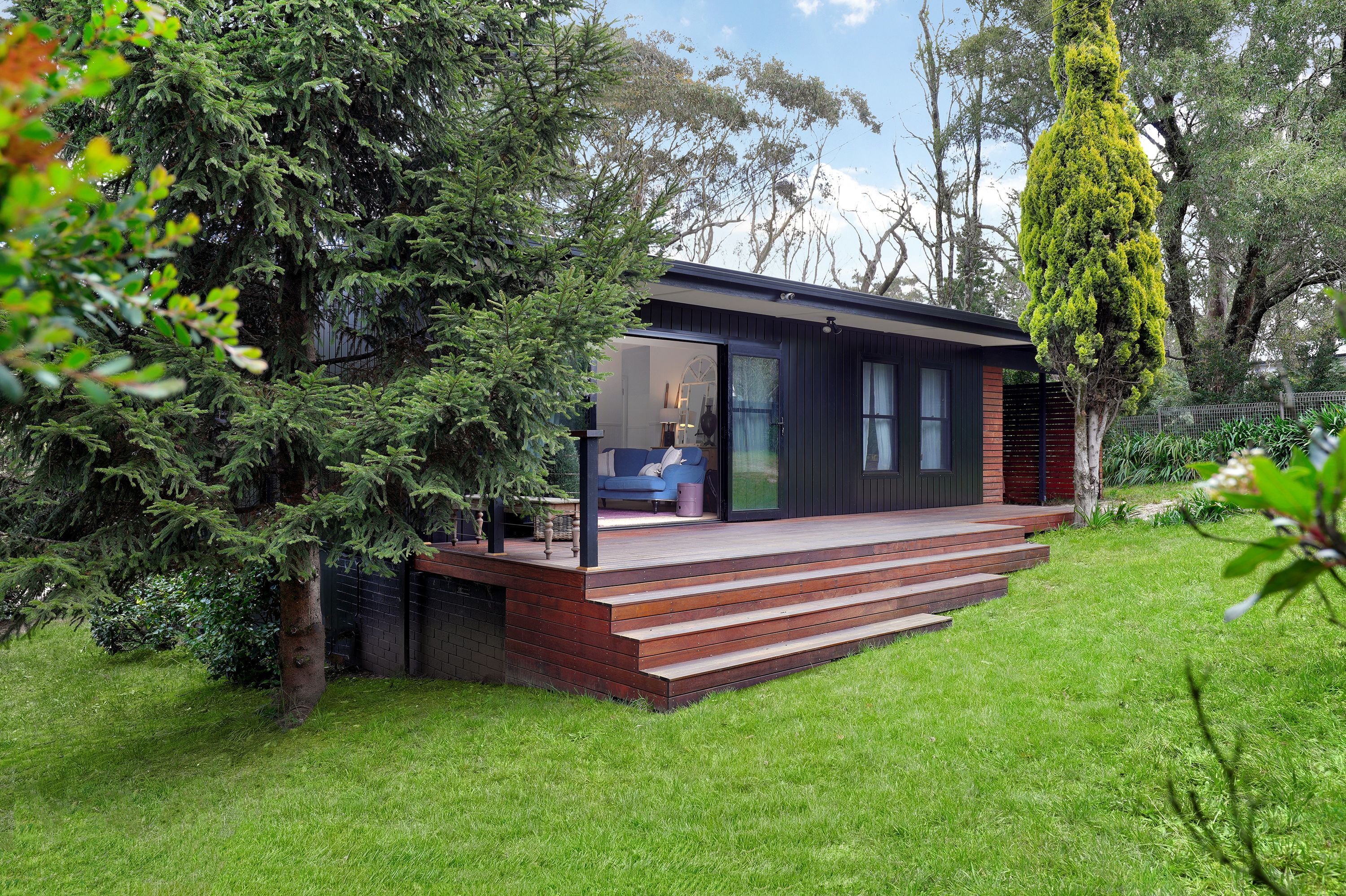 27 Cleopatra Street, Blackheath NSW 2785
