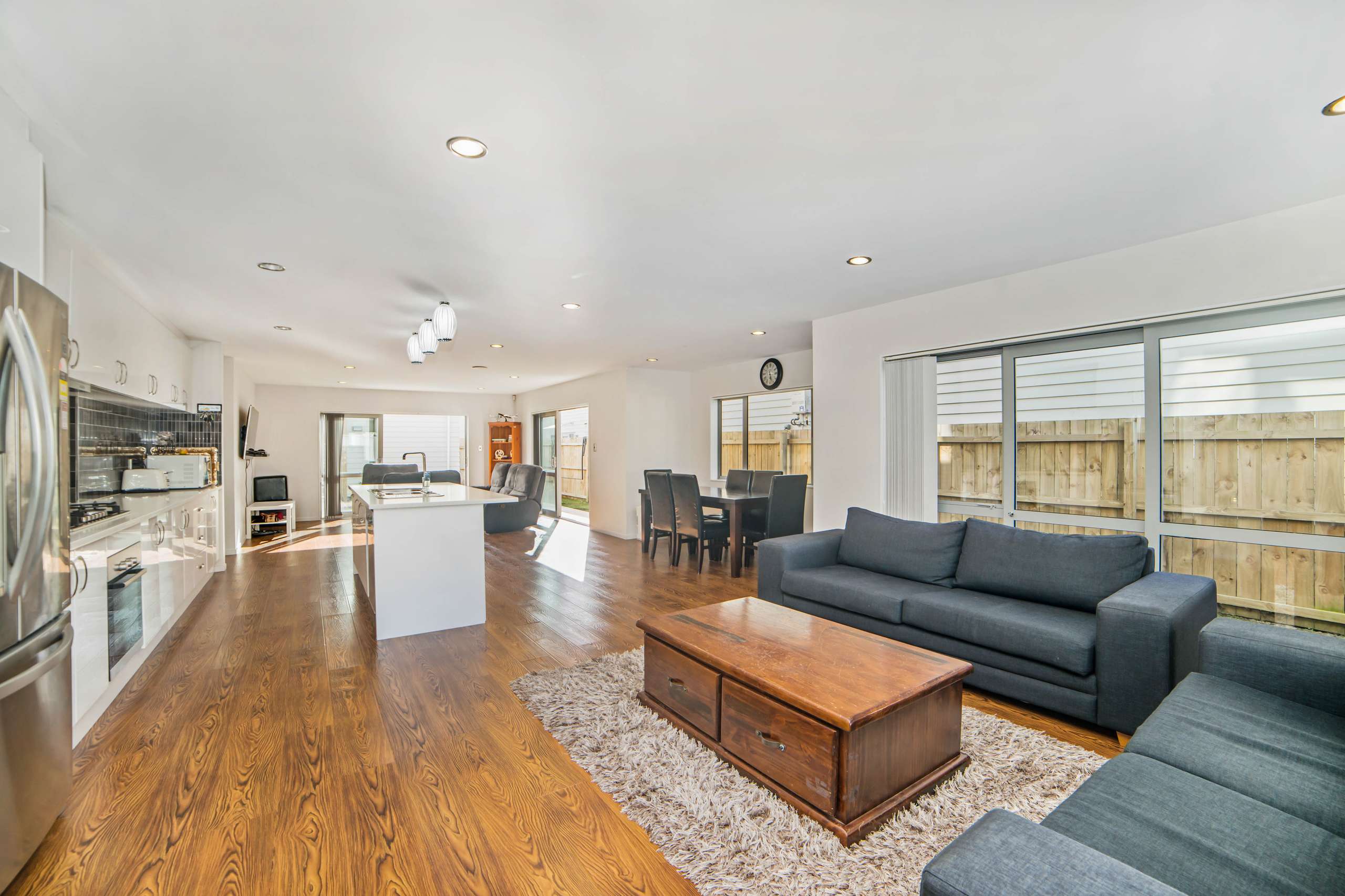 4 Tarapiroe Avenue Takanini Papakura 2112 Sold House Ray White Takanini