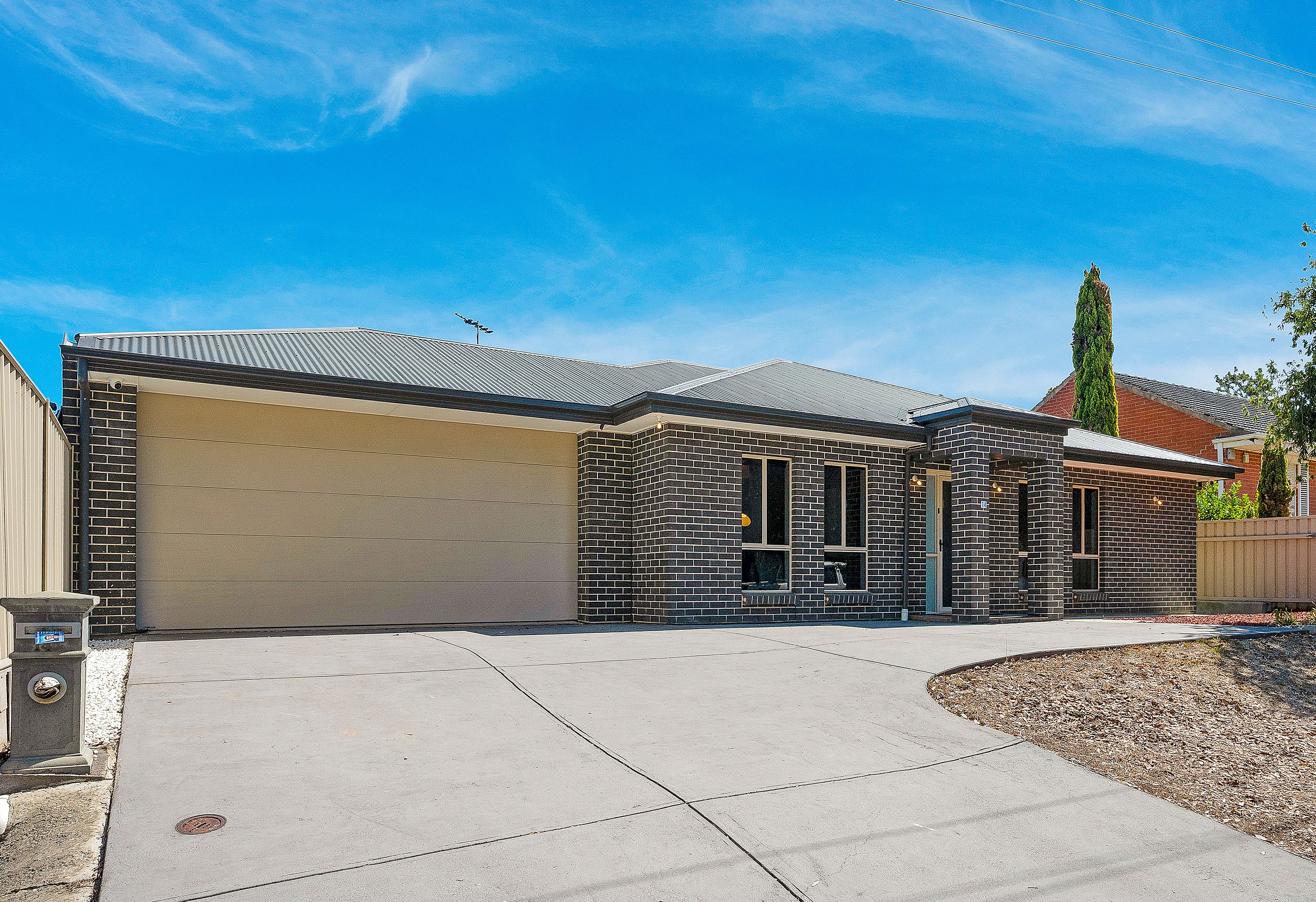 14 Harcourt Terrace, Modbury SA 5092