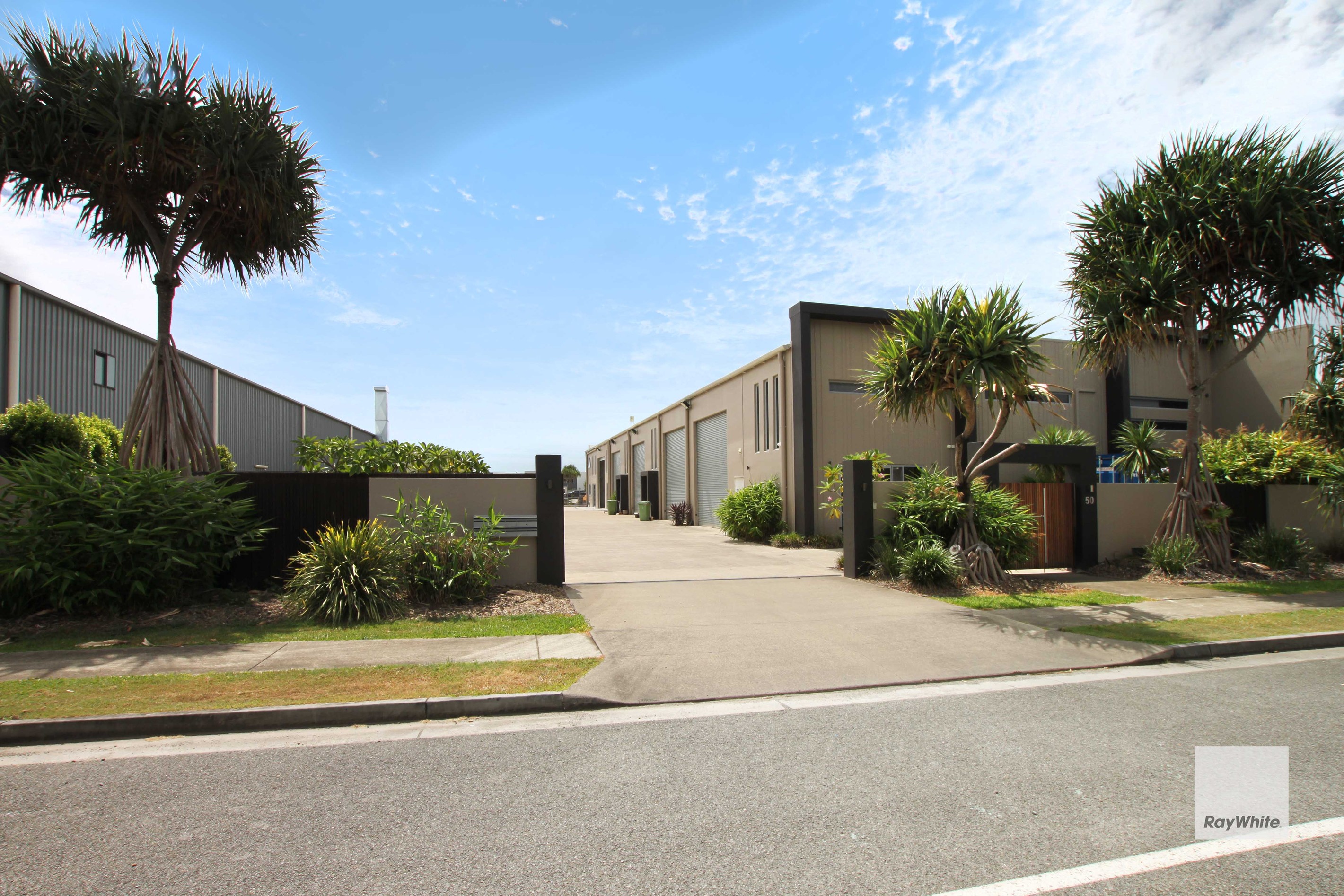 1/50 Dacmar Road, Coolum Beach, QLD 4573