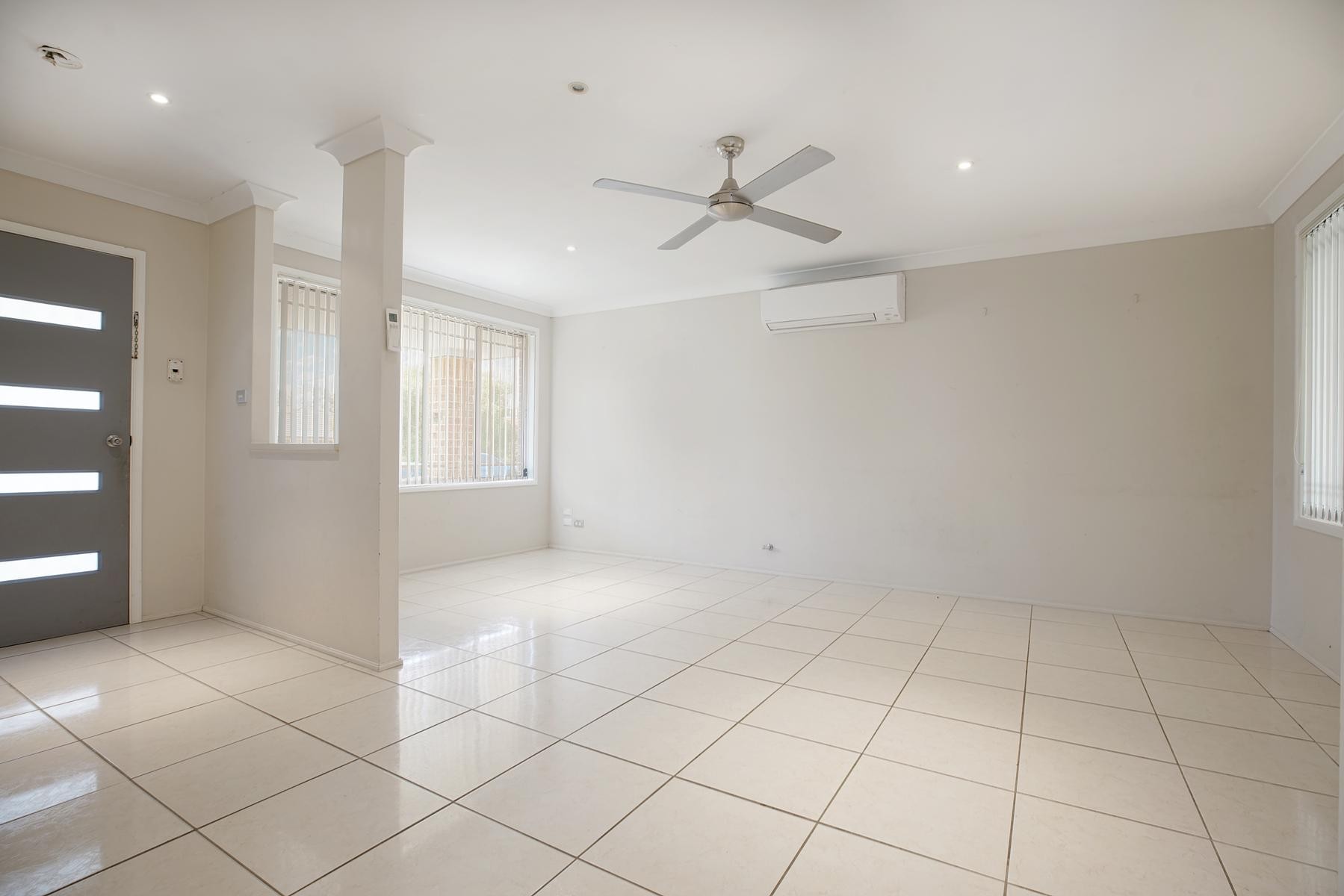 18 Muirfield Crescent, Glenmore Park, NSW 2745