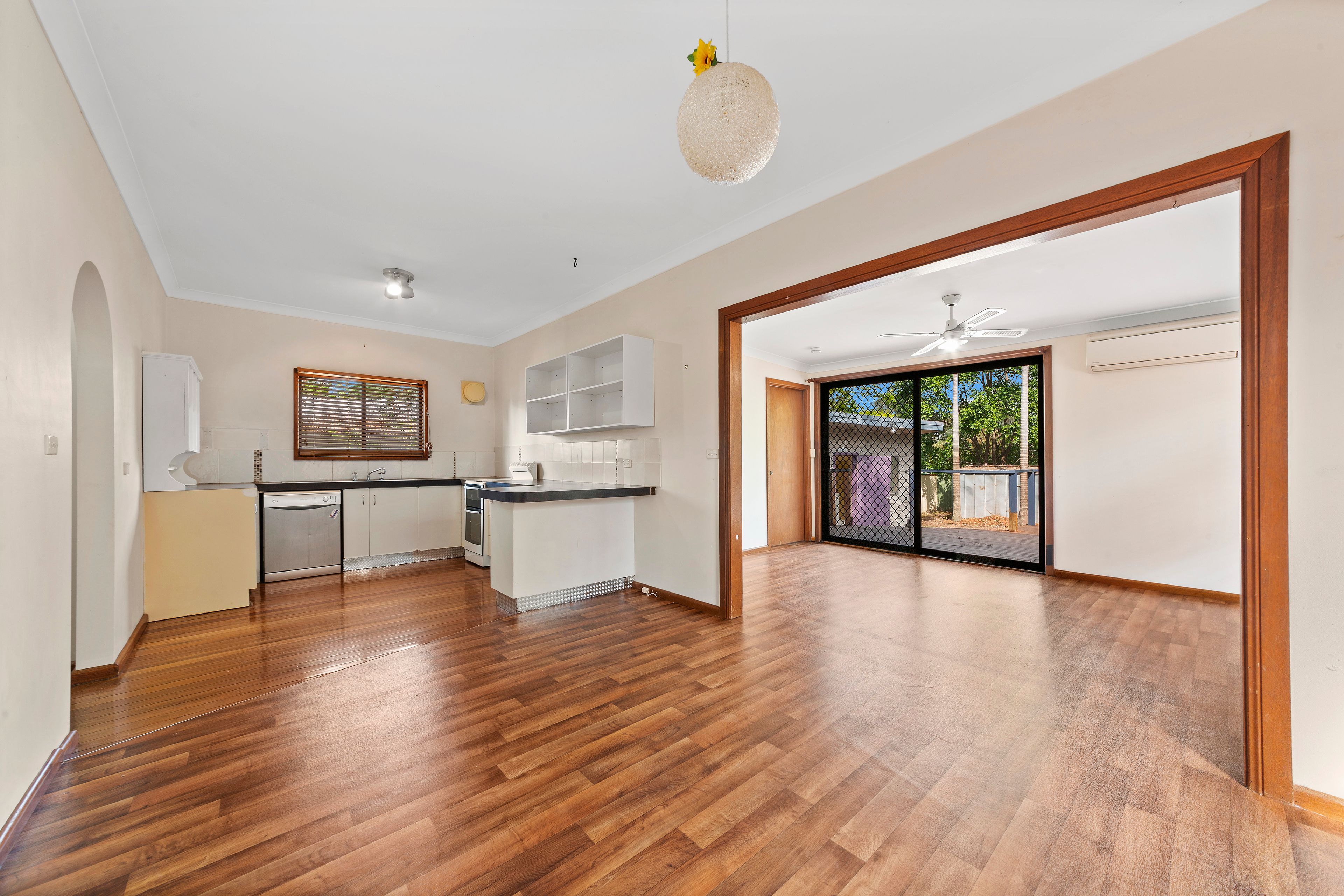 147 Tuggerawong Road, Wyongah, NSW 2259