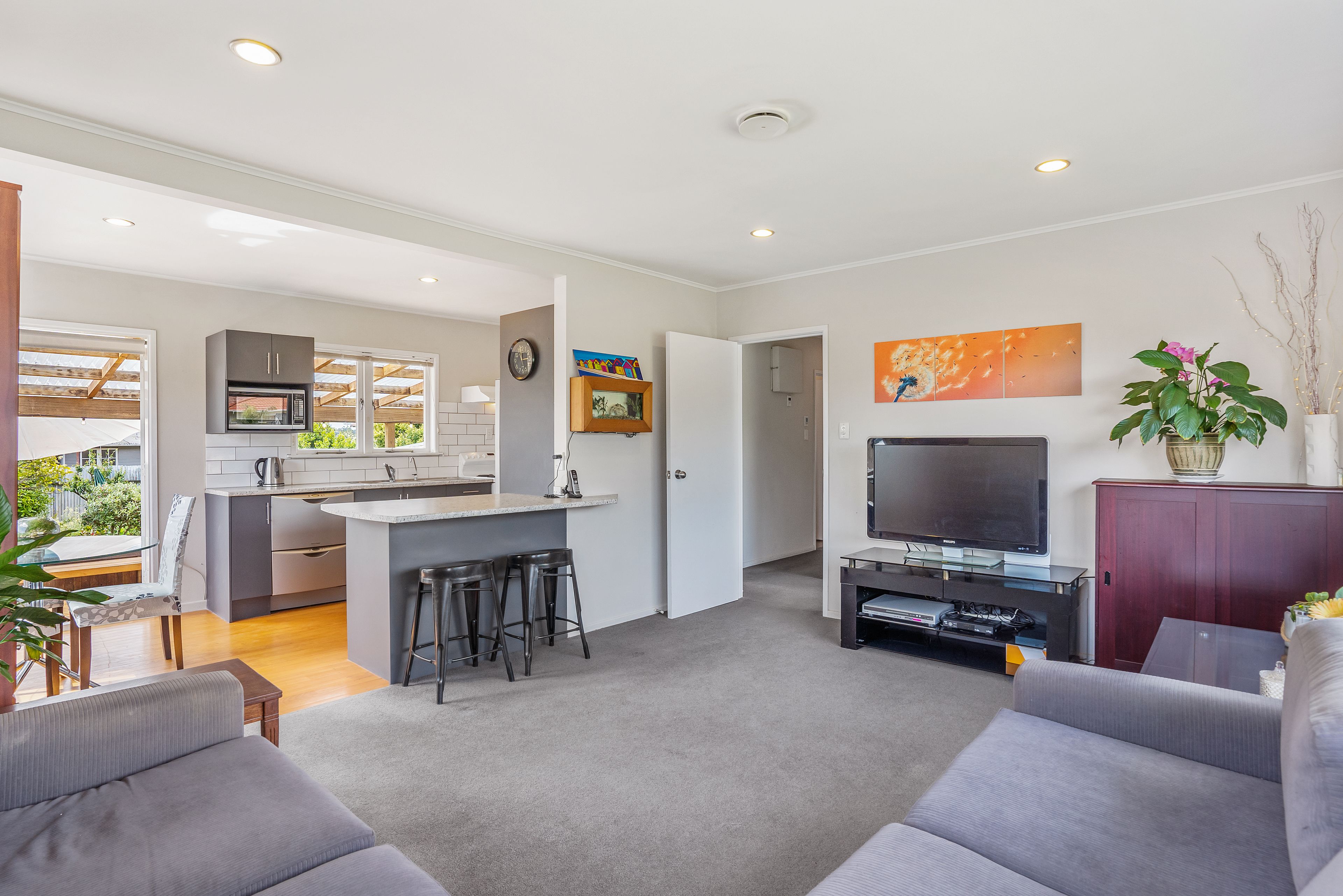 44 Fairclough Road, Beach Haven, North Shore City