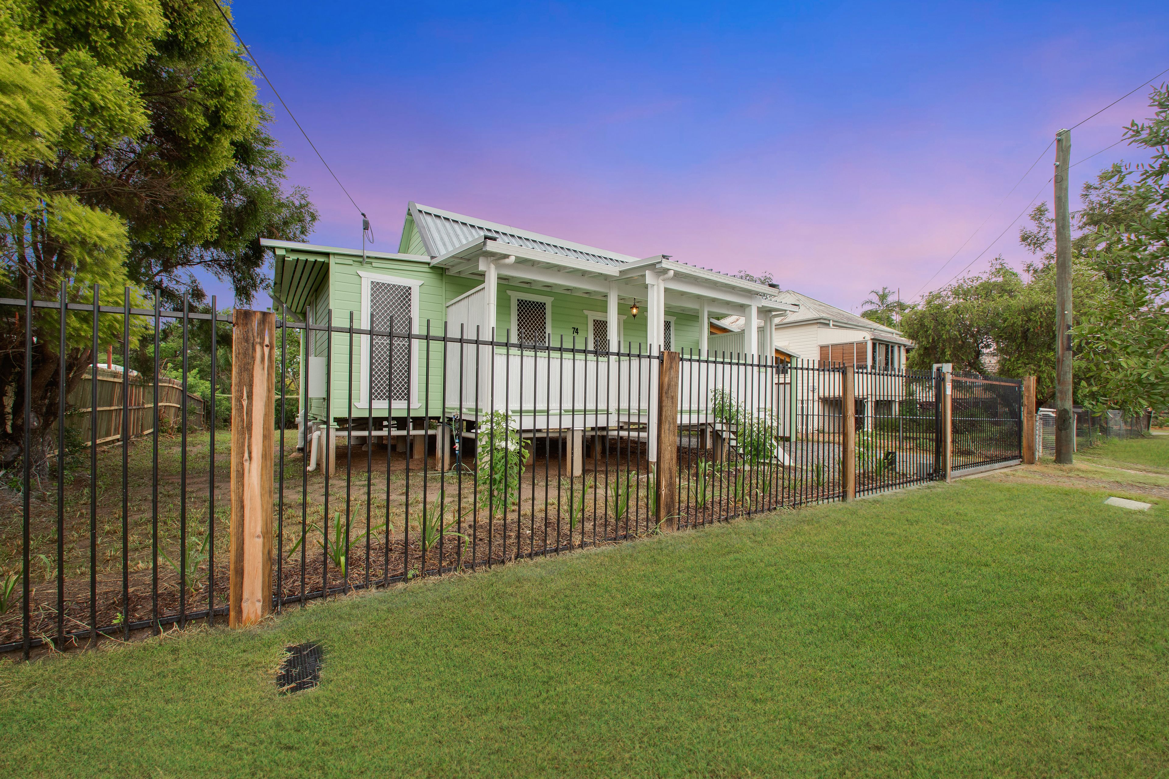 74 Holdsworth Road, North Ipswich QLD 4305