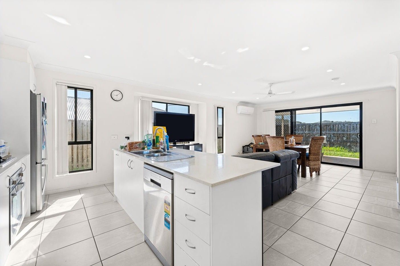 14 Field Close, Redbank Plains, QLD 4301