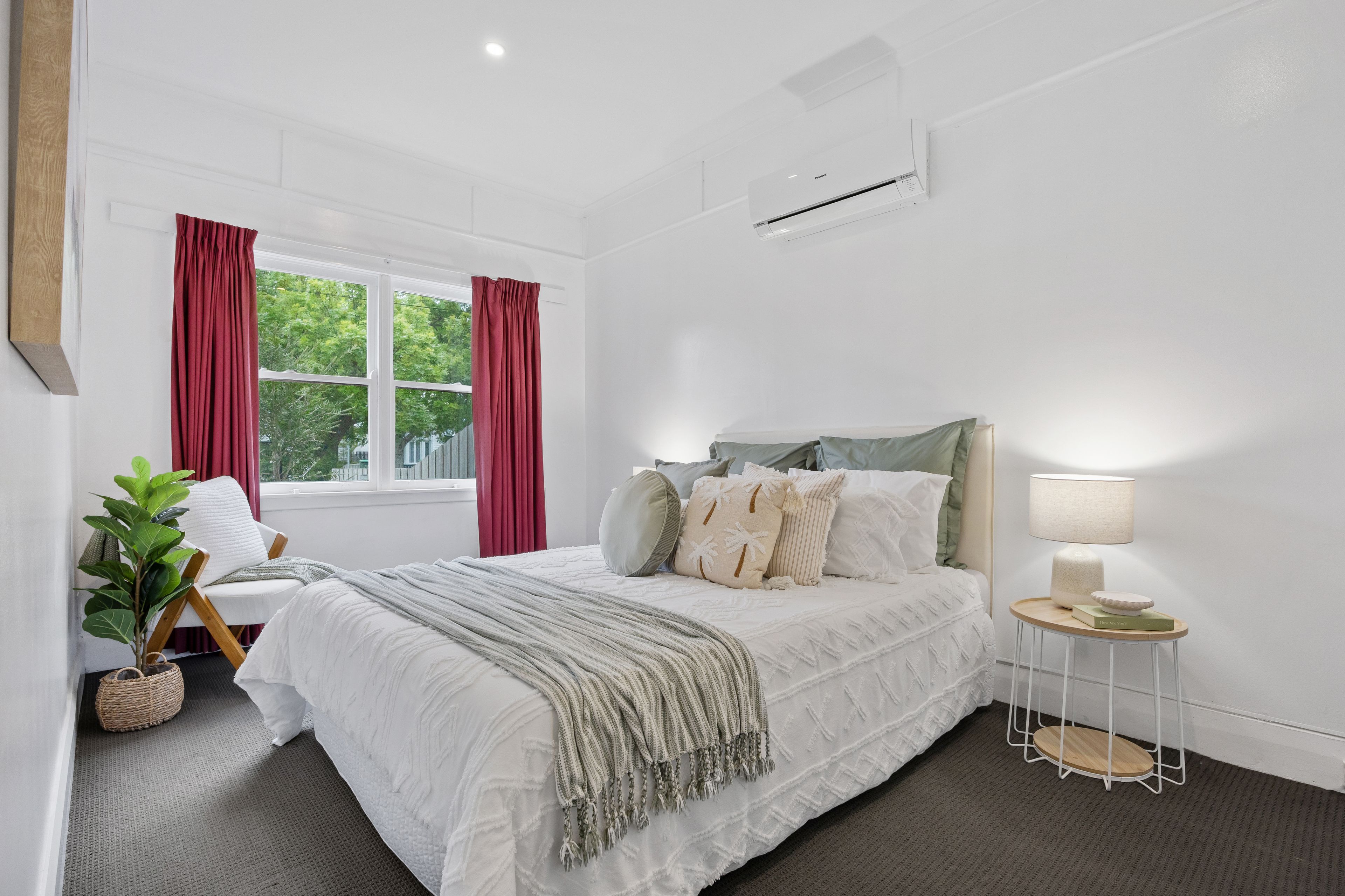 806 Doveton Street North, Soldiers Hill, VIC 3350