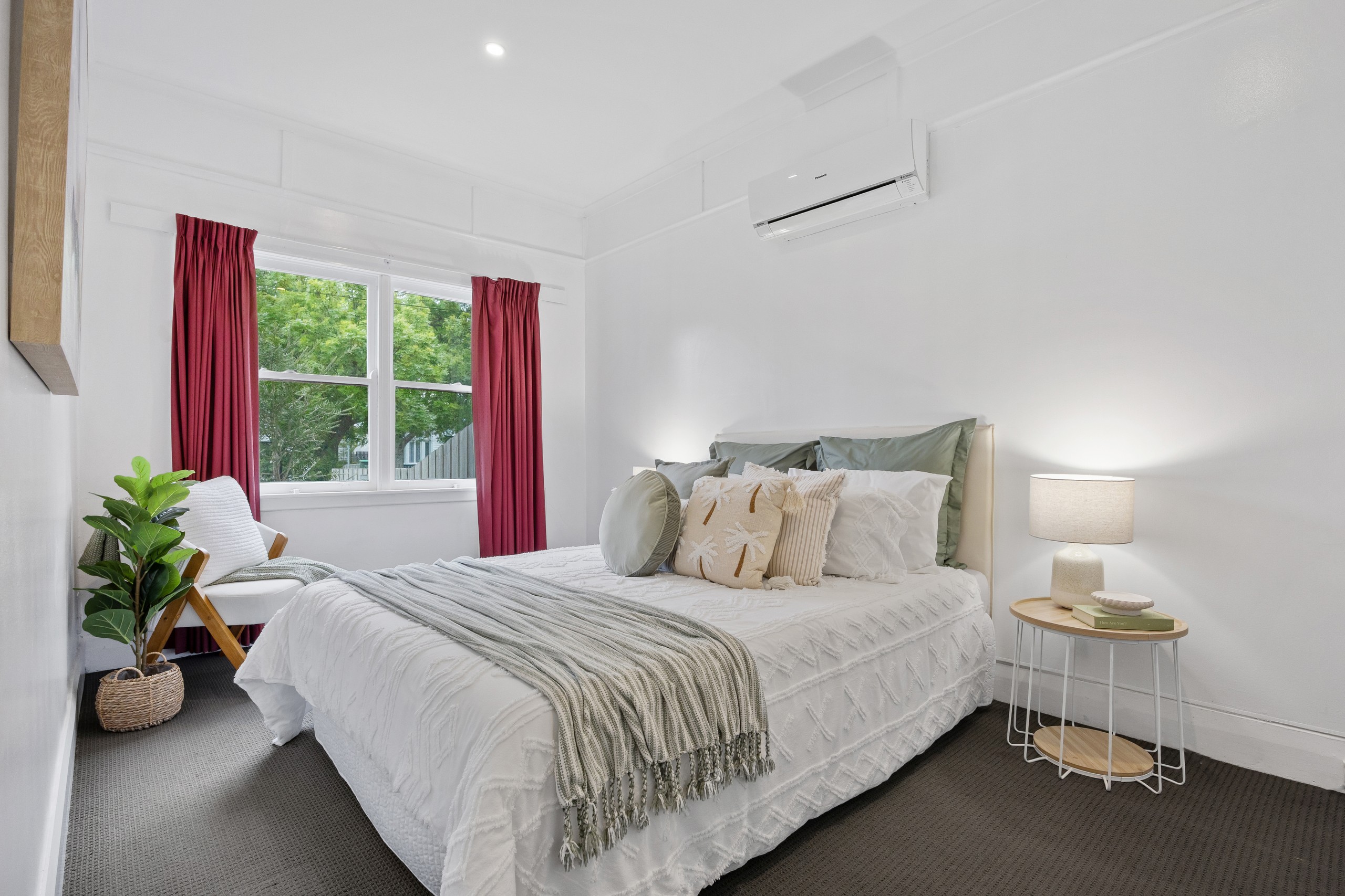 806 Doveton Street North, Soldiers Hill, VIC 3350