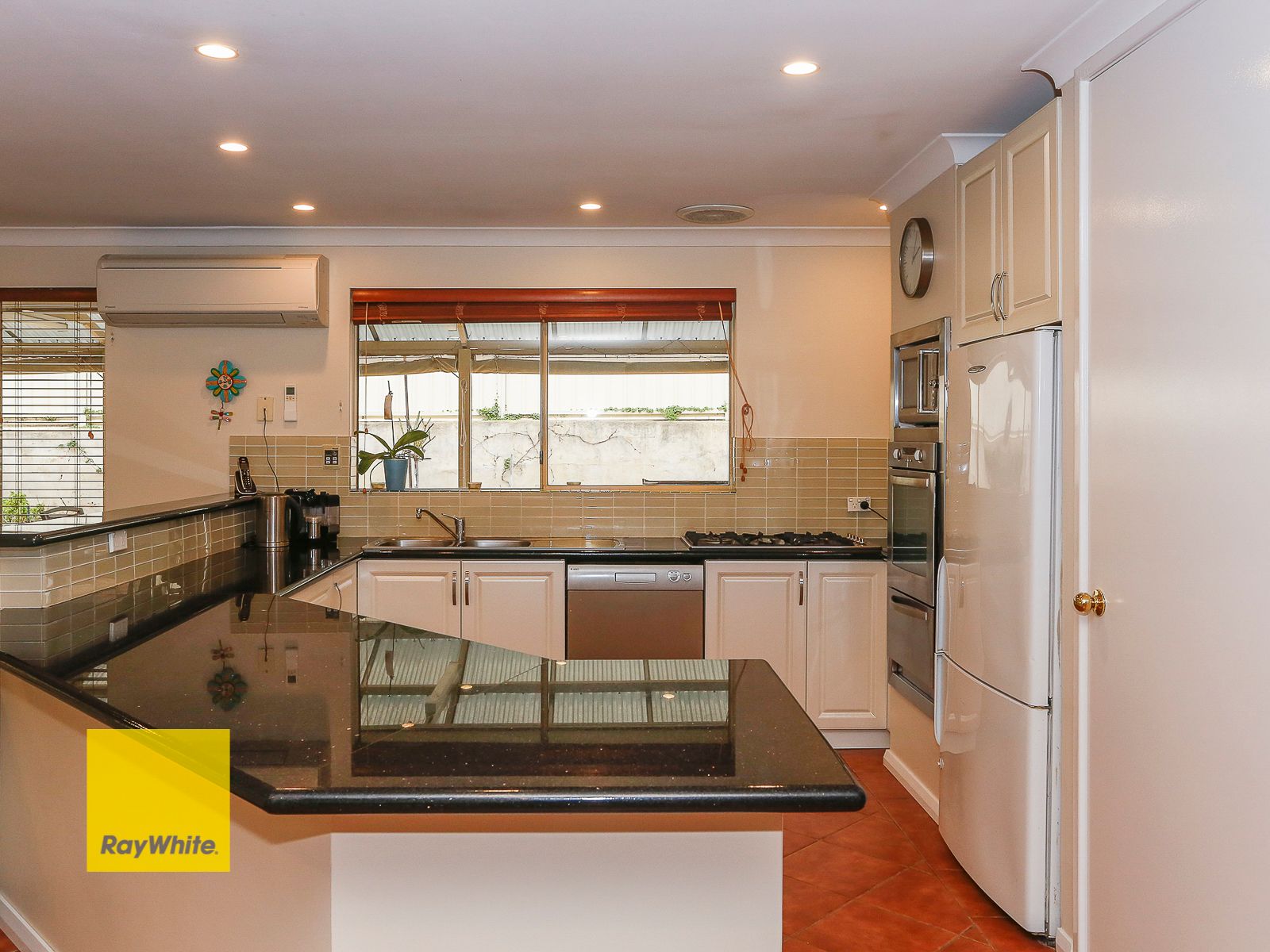 44 Harman Road, Sorrento, WA 6020