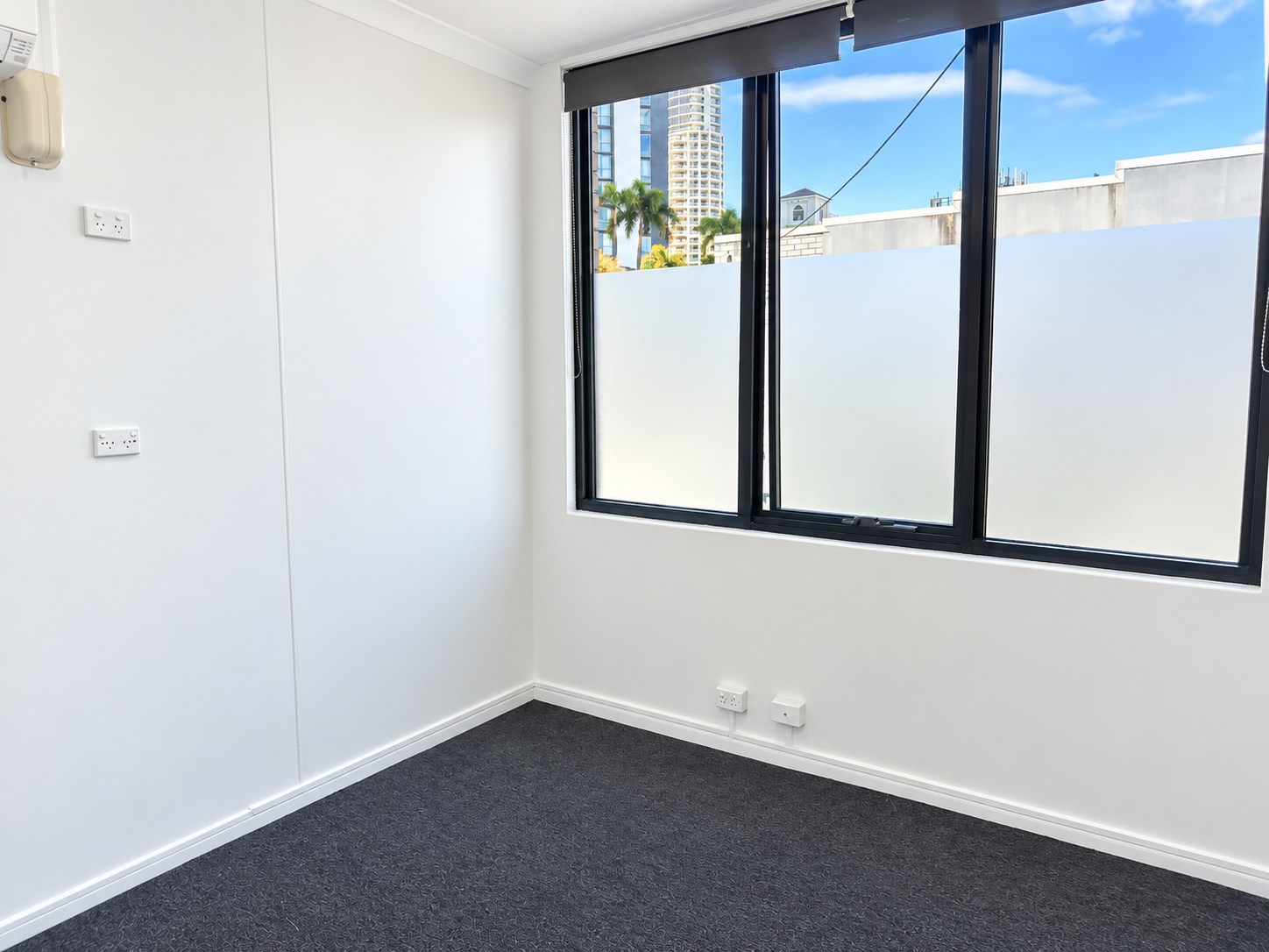 4/113 Scarborough Street, Southport, QLD 4215