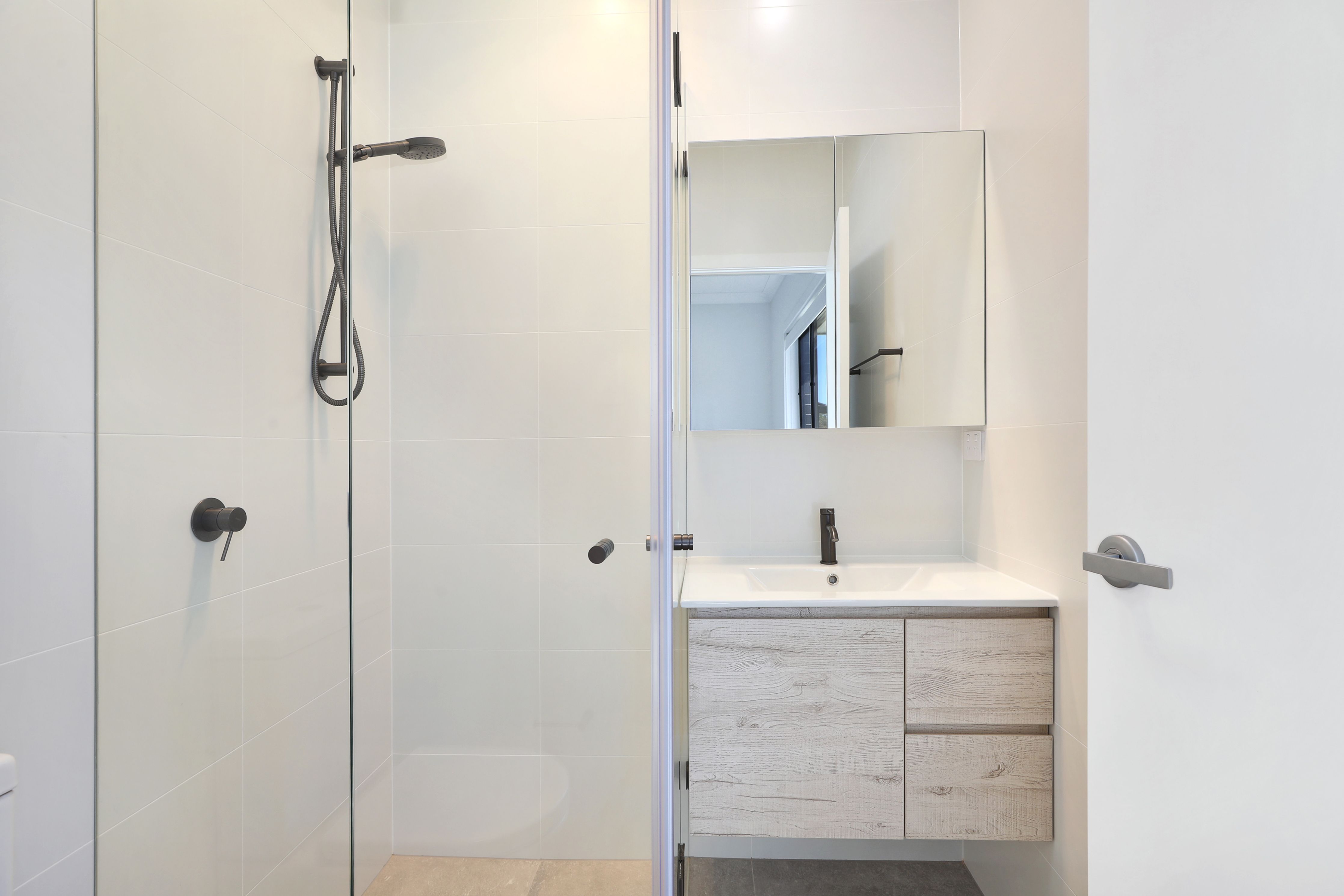 7/74 Cowper Street — photo 3 of 9