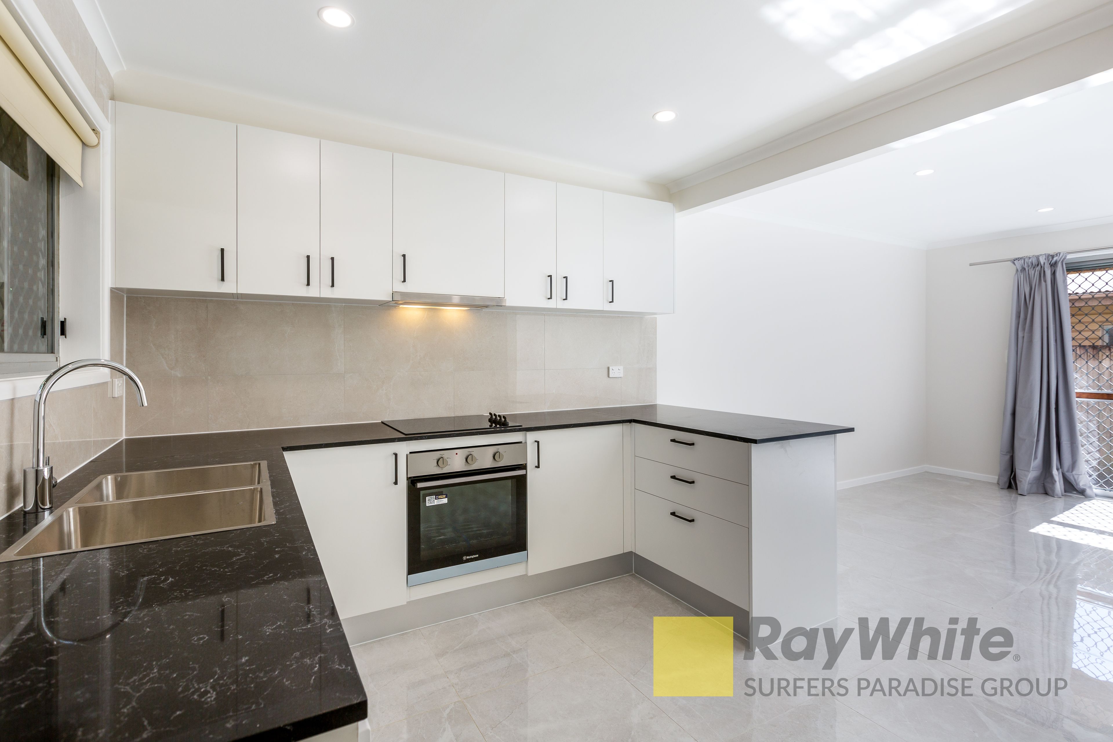 1/14 Garden Street, Southport, QLD 4215