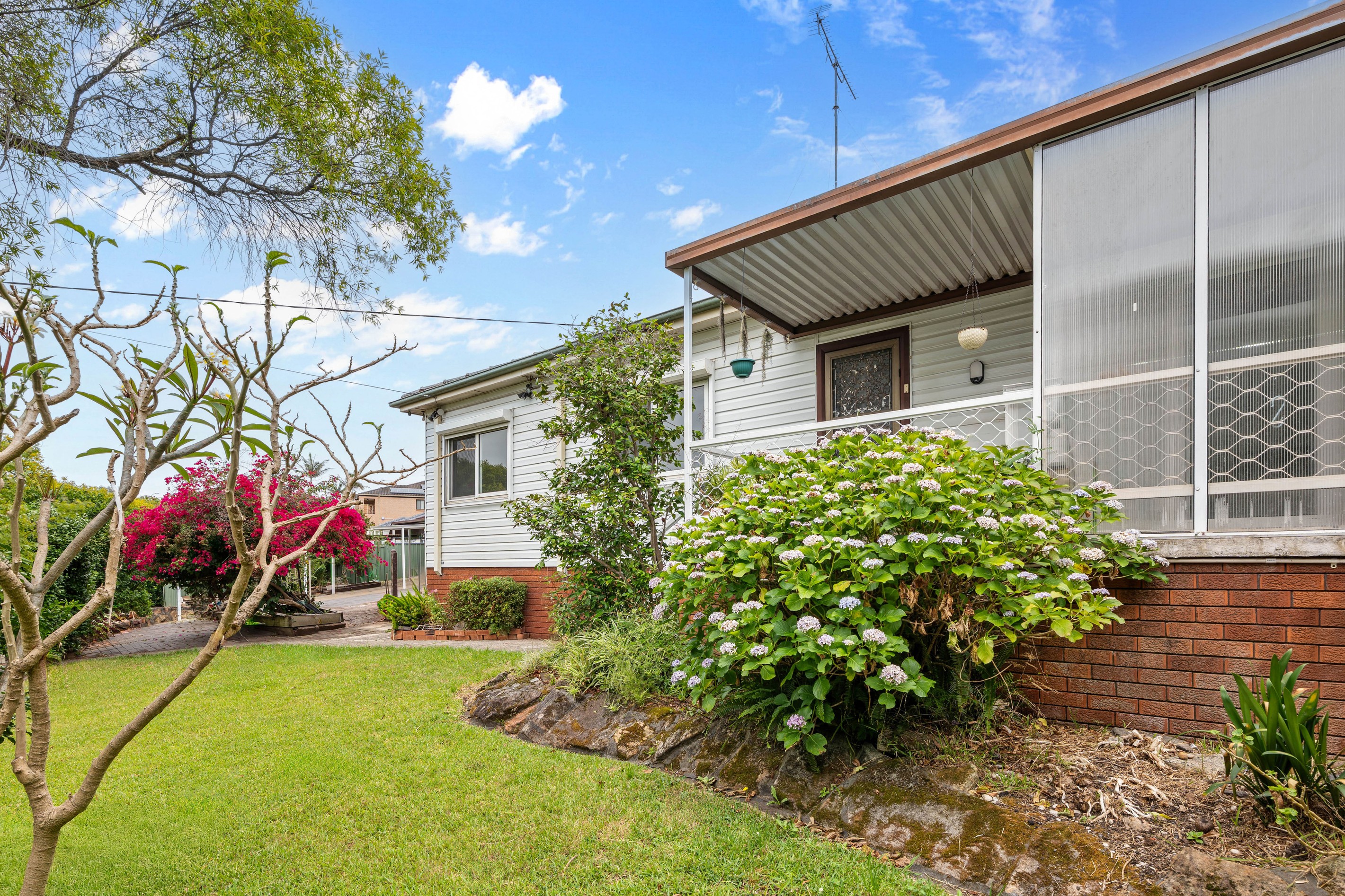 29 & 29A Abbott Road, Seven Hills, NSW 2147