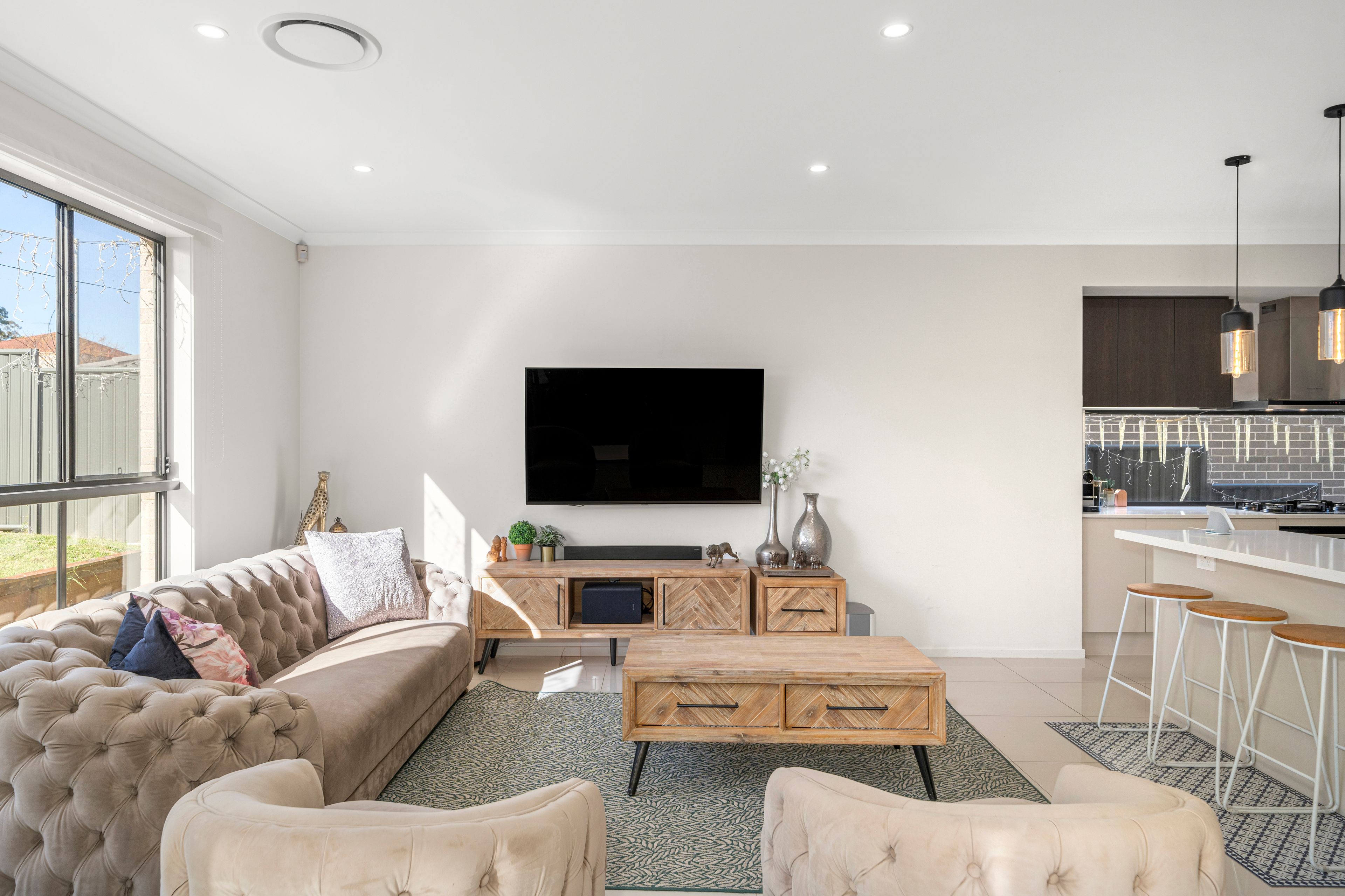 48 Murrayfield Avenue — photo 3 of 11
