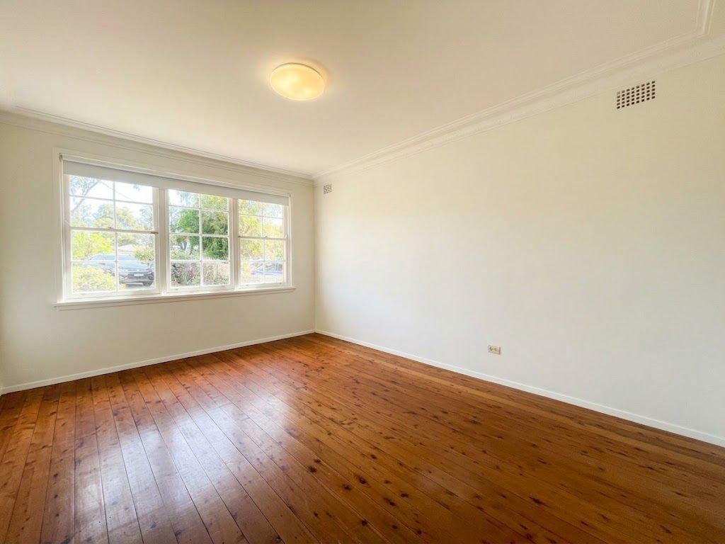 8 Cuthel Place — photo 8 of 10