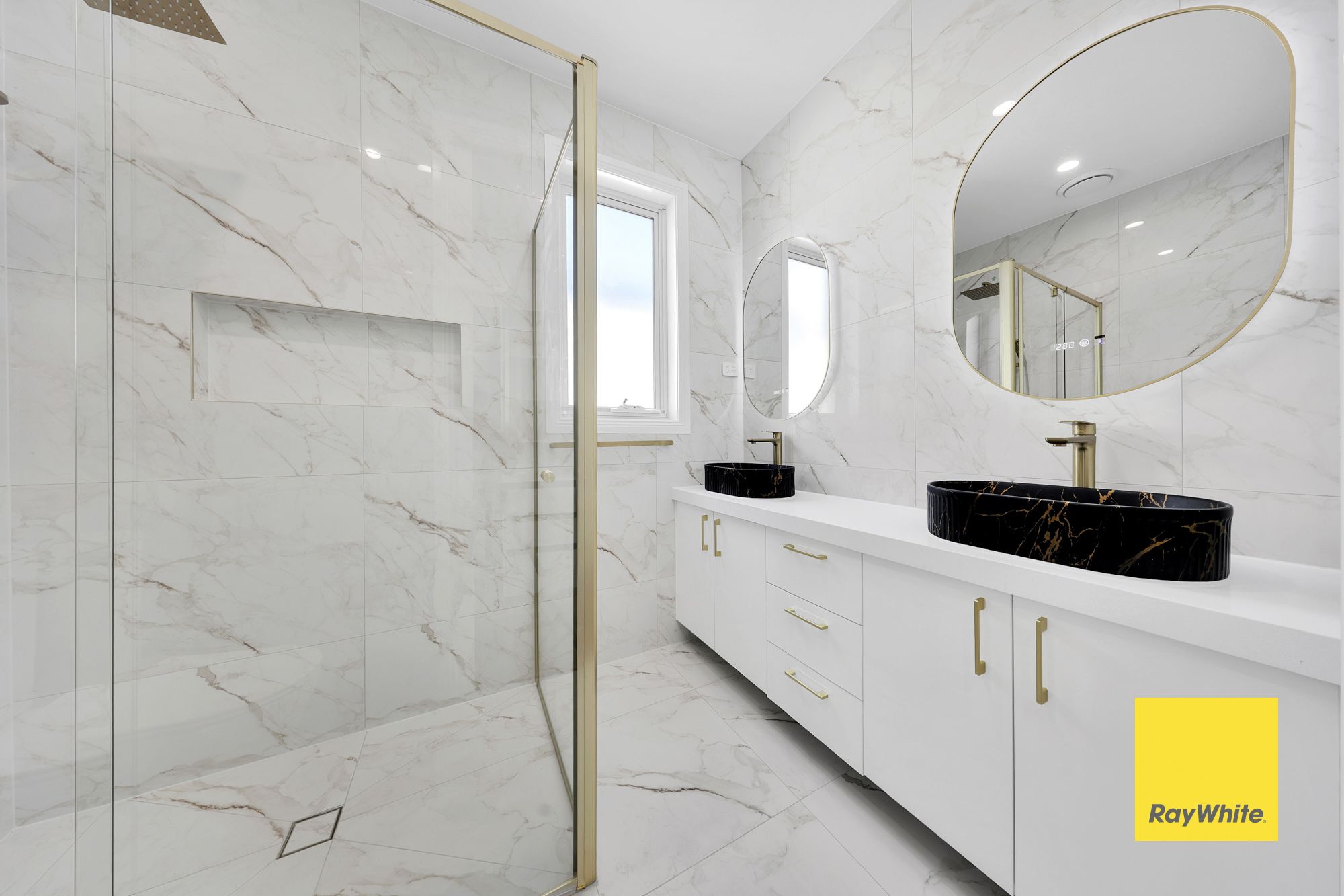 24 Argon Street — photo 14 of 15