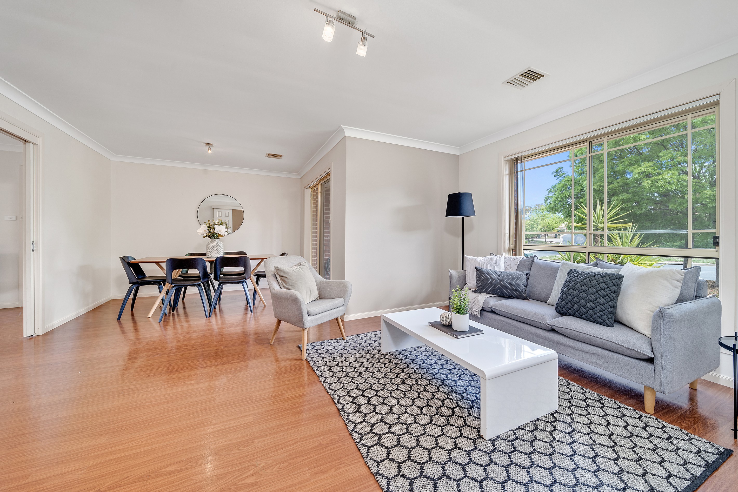 10 Burrumarra Avenue, Ngunnawal, ACT 2913