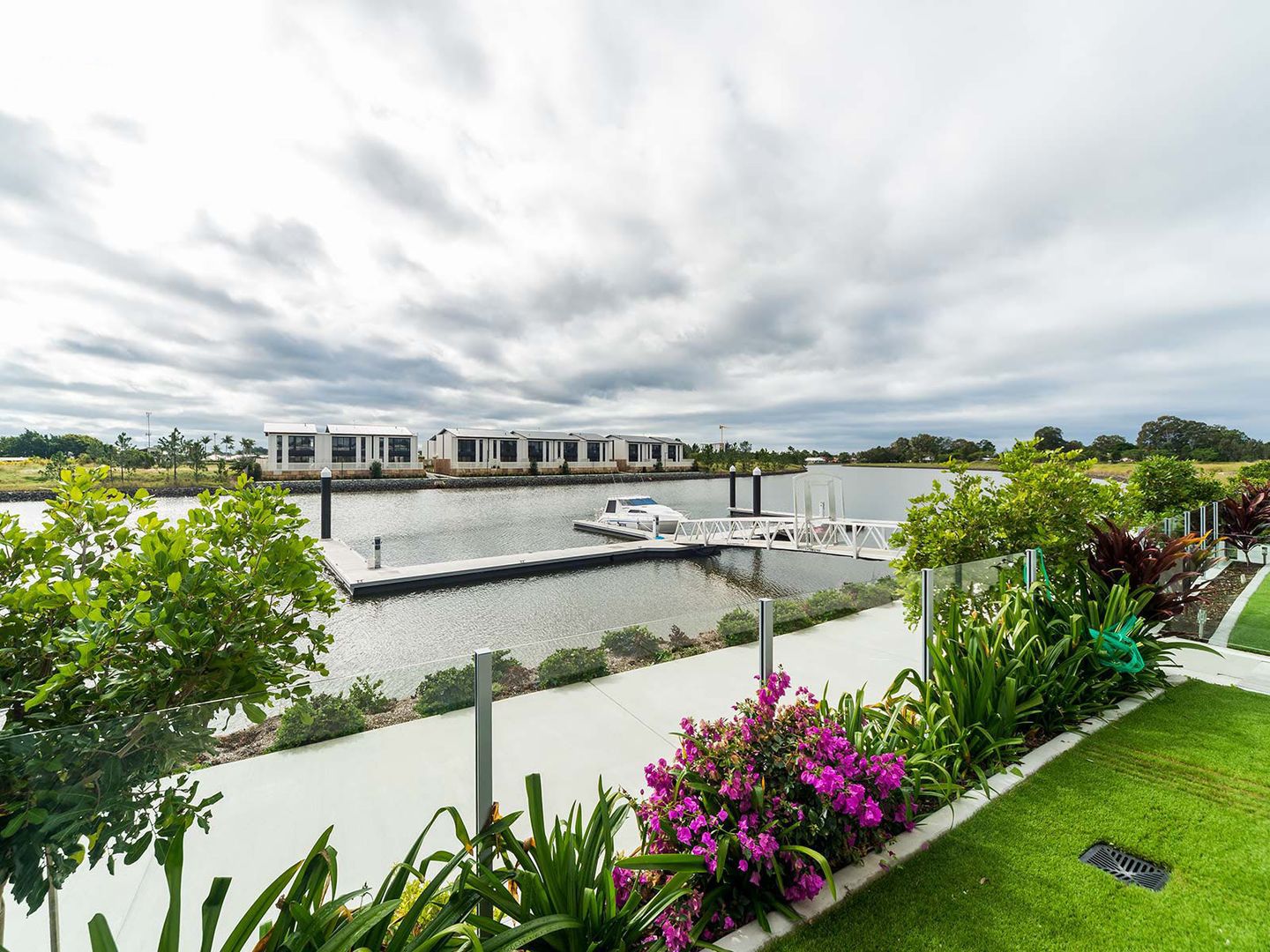 156 Marina Quays Boulevard, Hope Island QLD 4212