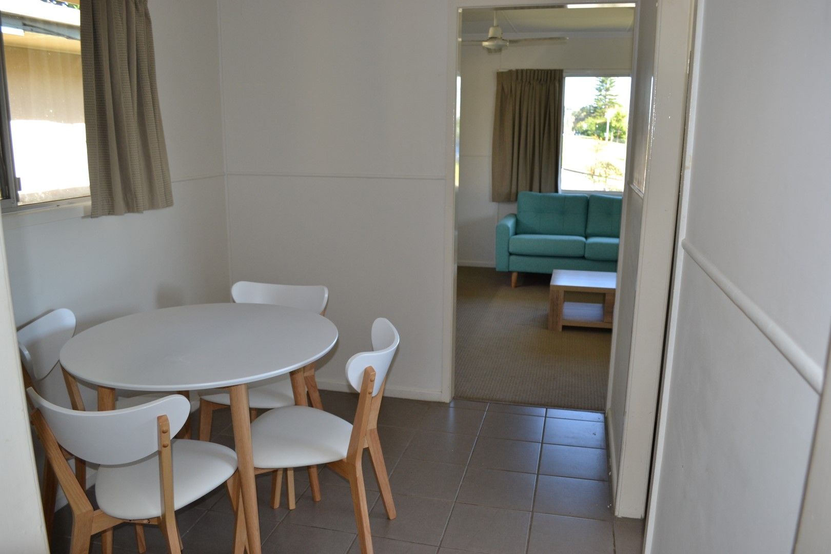 1/24 Paterson Street, West Gladstone, QLD 4680