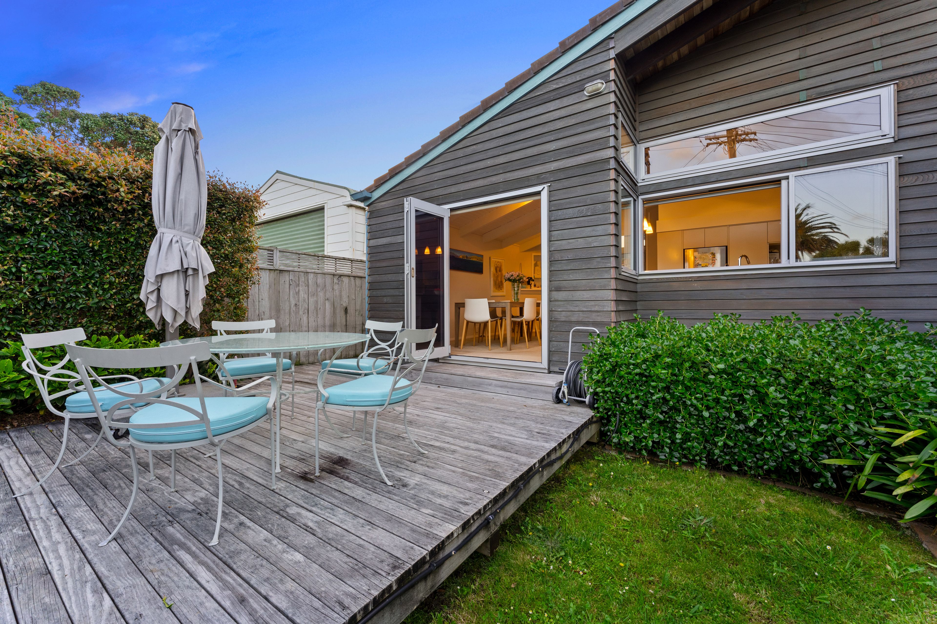 1/34 Rothesay Bay Road, Rothesay Bay, North Shore City 0630 Sold