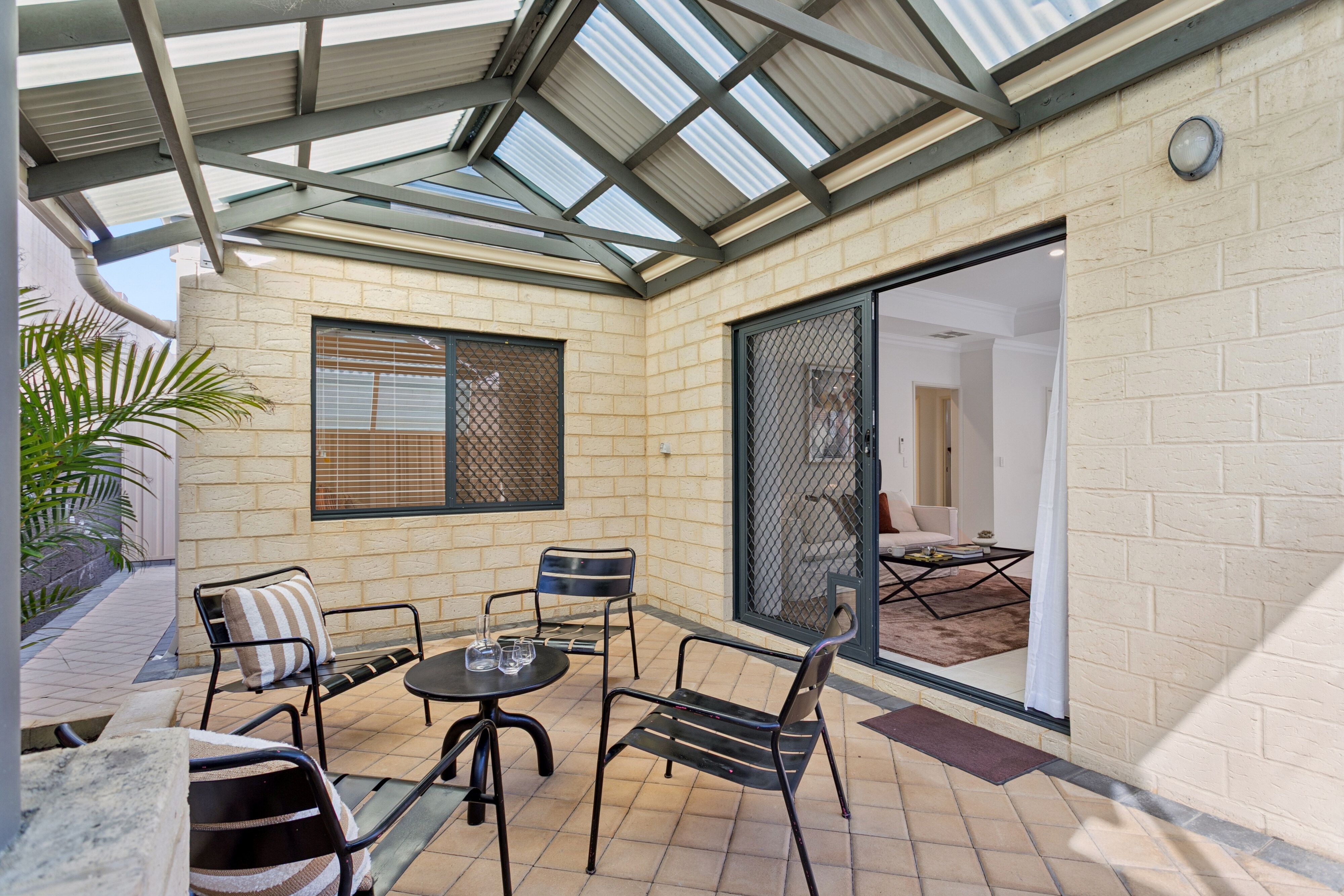 4/22 Oatley Turn — photo 12 of 19
