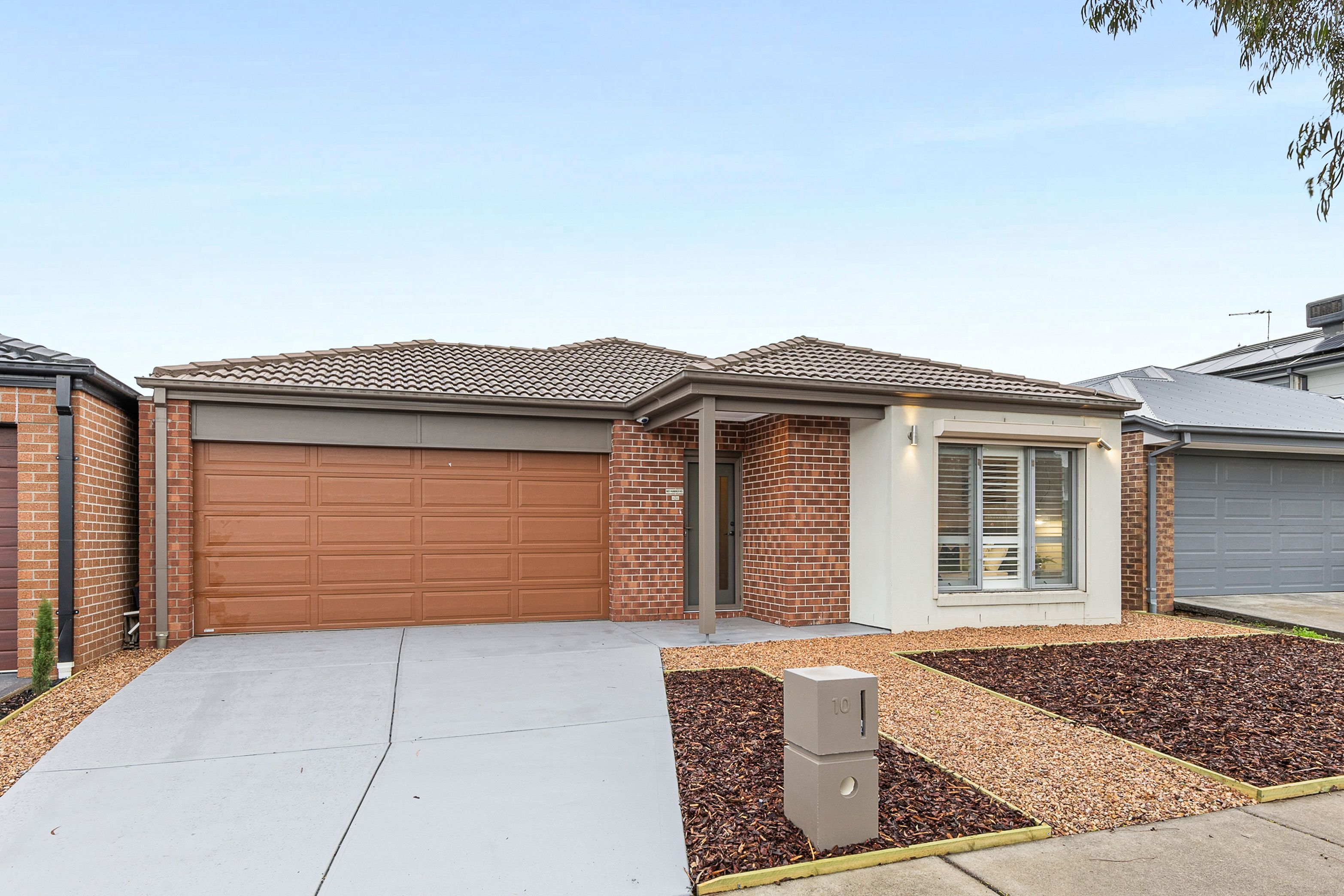 10 Highfield Drive, Mickleham, VIC 3064