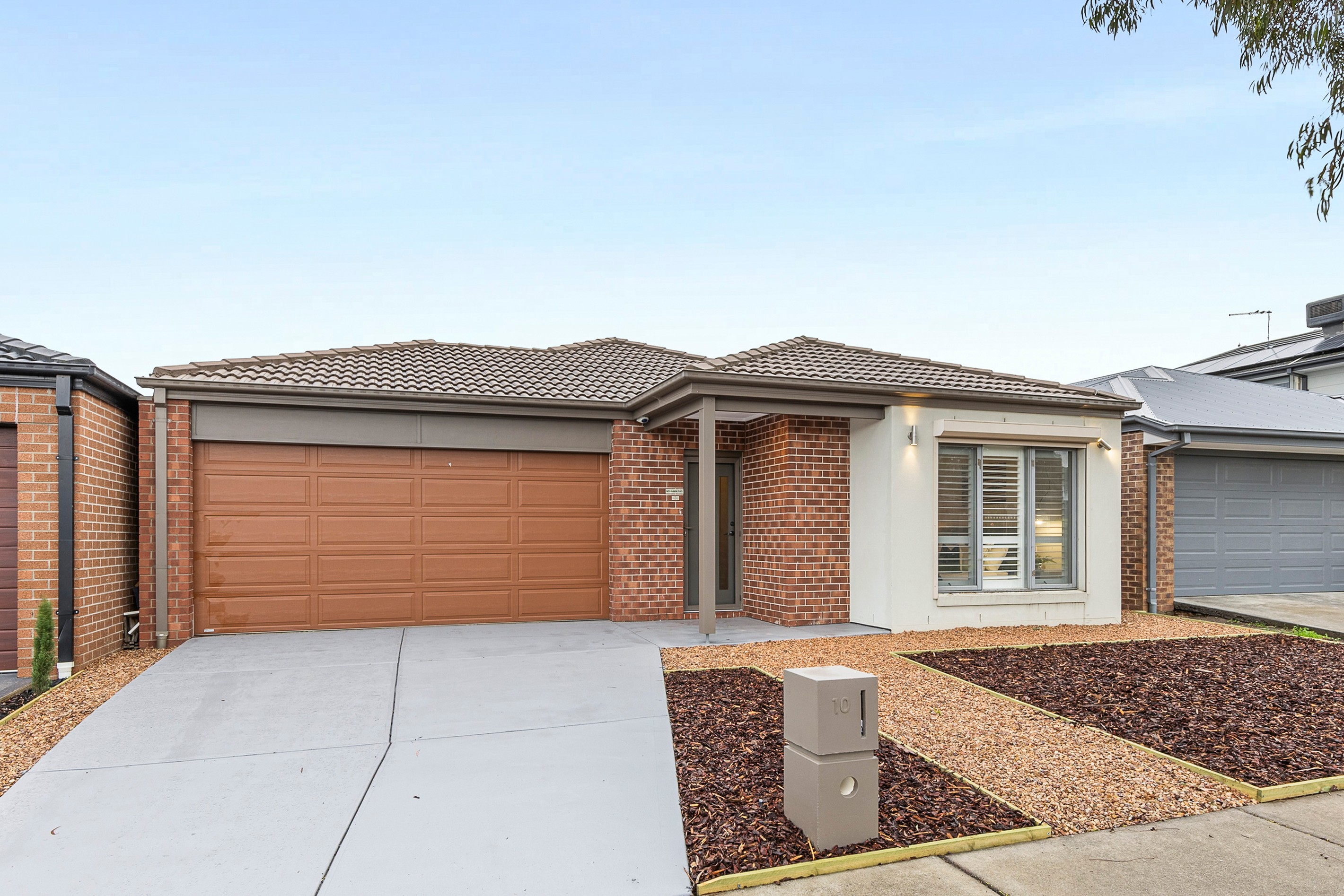 10 Highfield Drive, Mickleham, VIC 3064