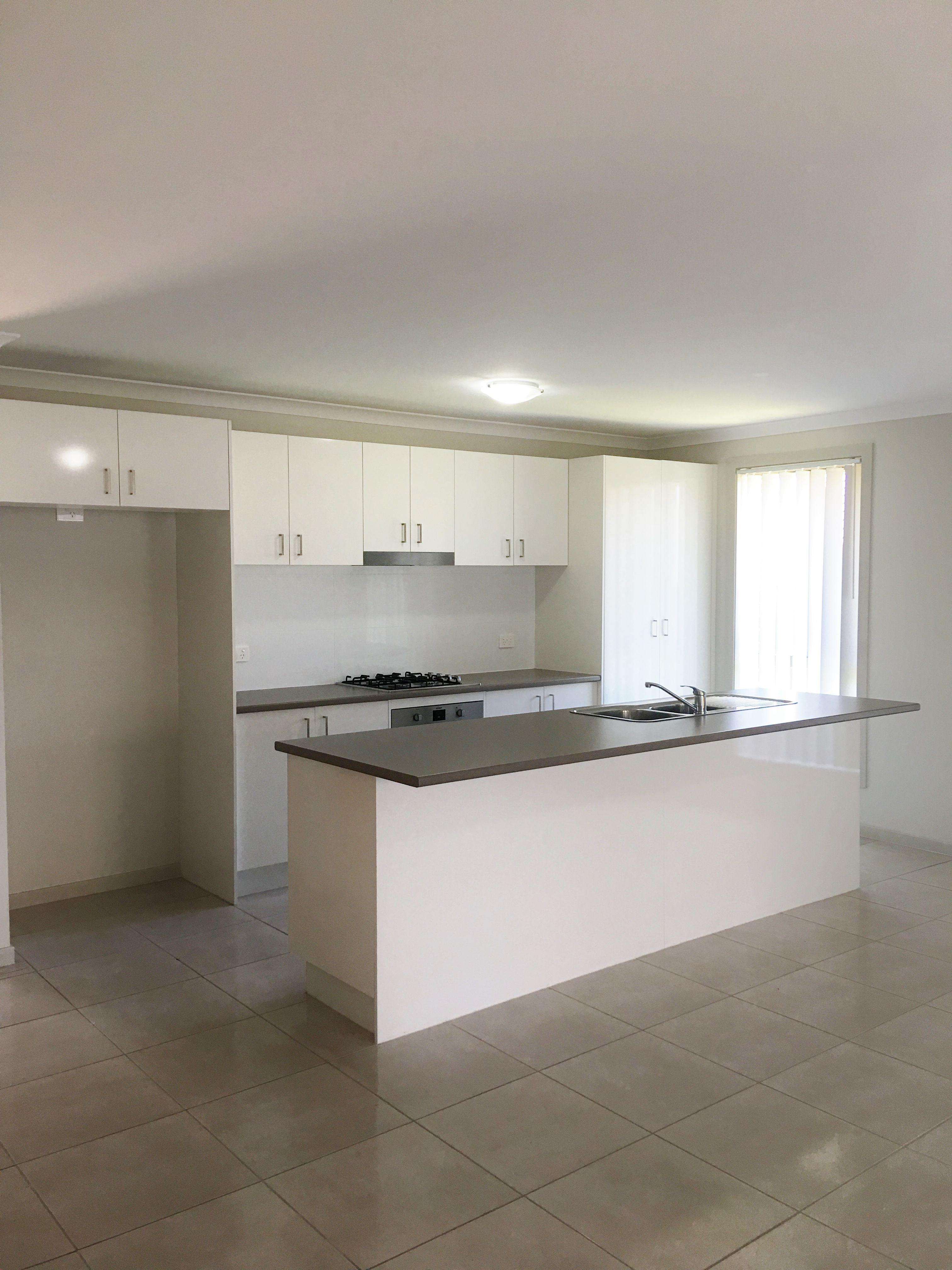 220 Johns Road, Wadalba, NSW 2259