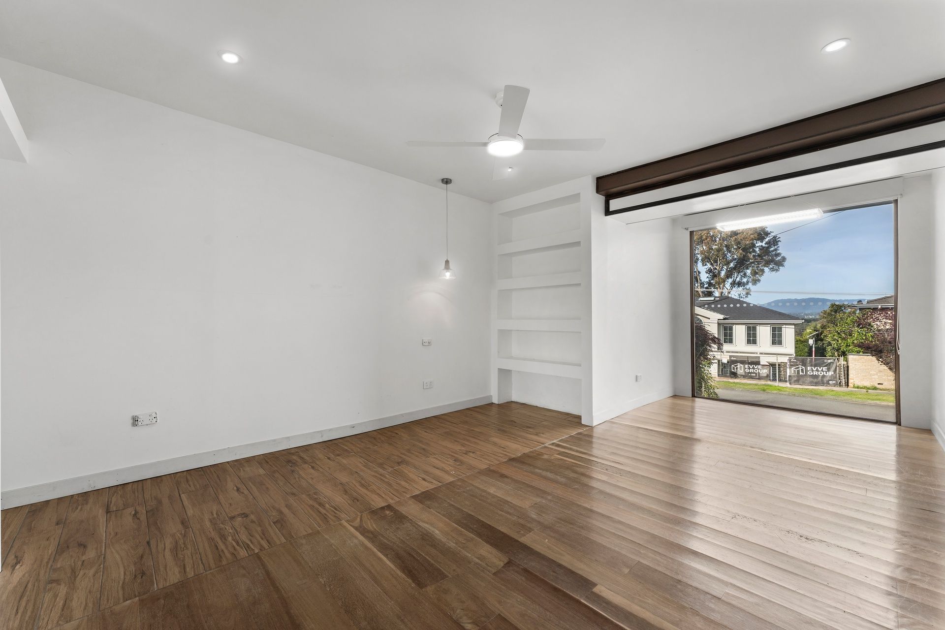 29 Rhodes Drive — photo 5 of 15