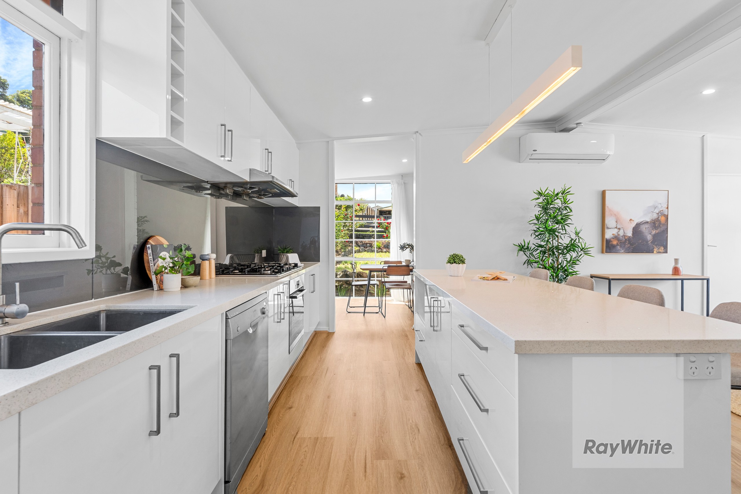 19 Scott Grove, Kingsbury, VIC 3083