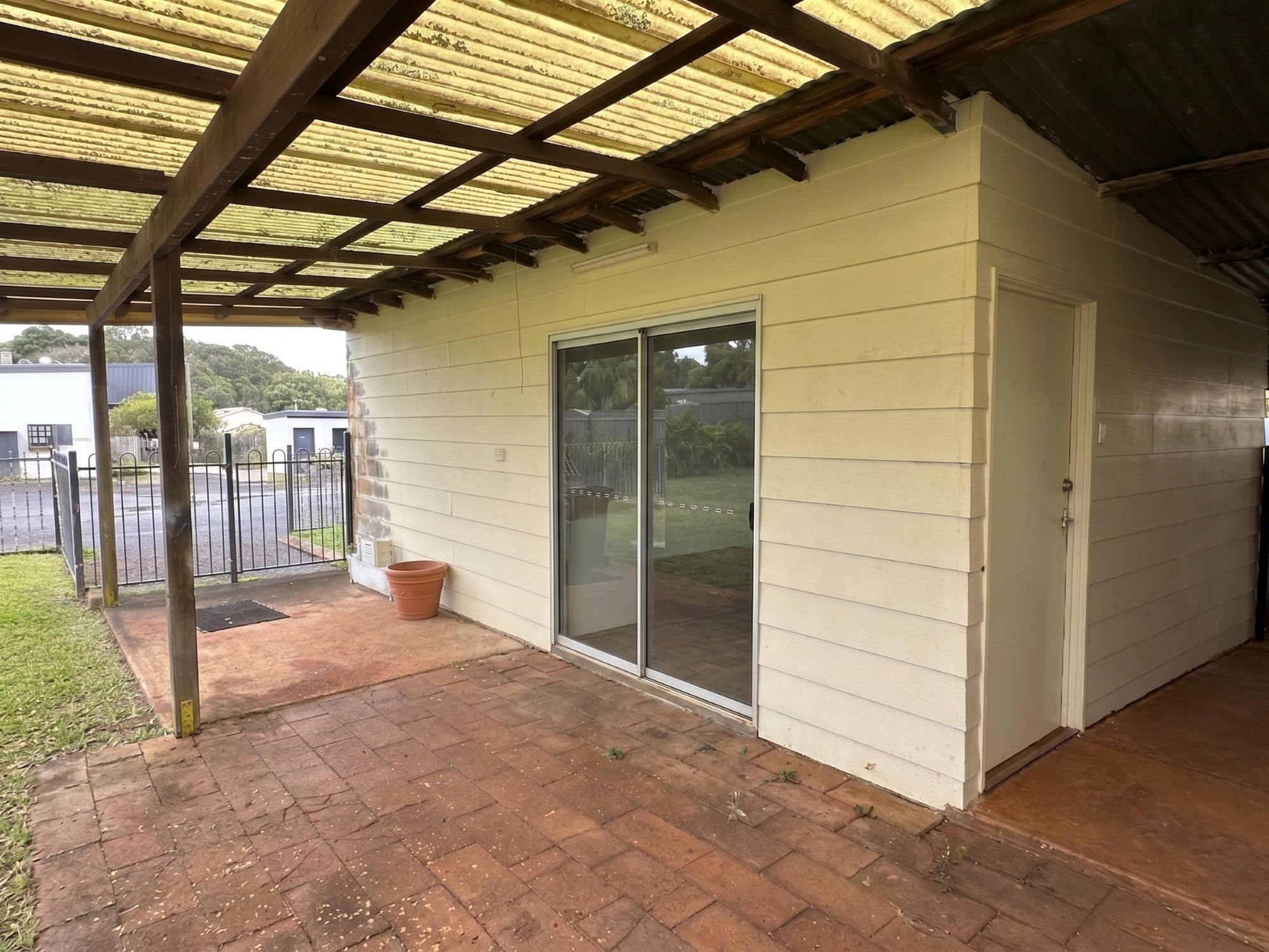 45 Robert Street — photo 9 of 18