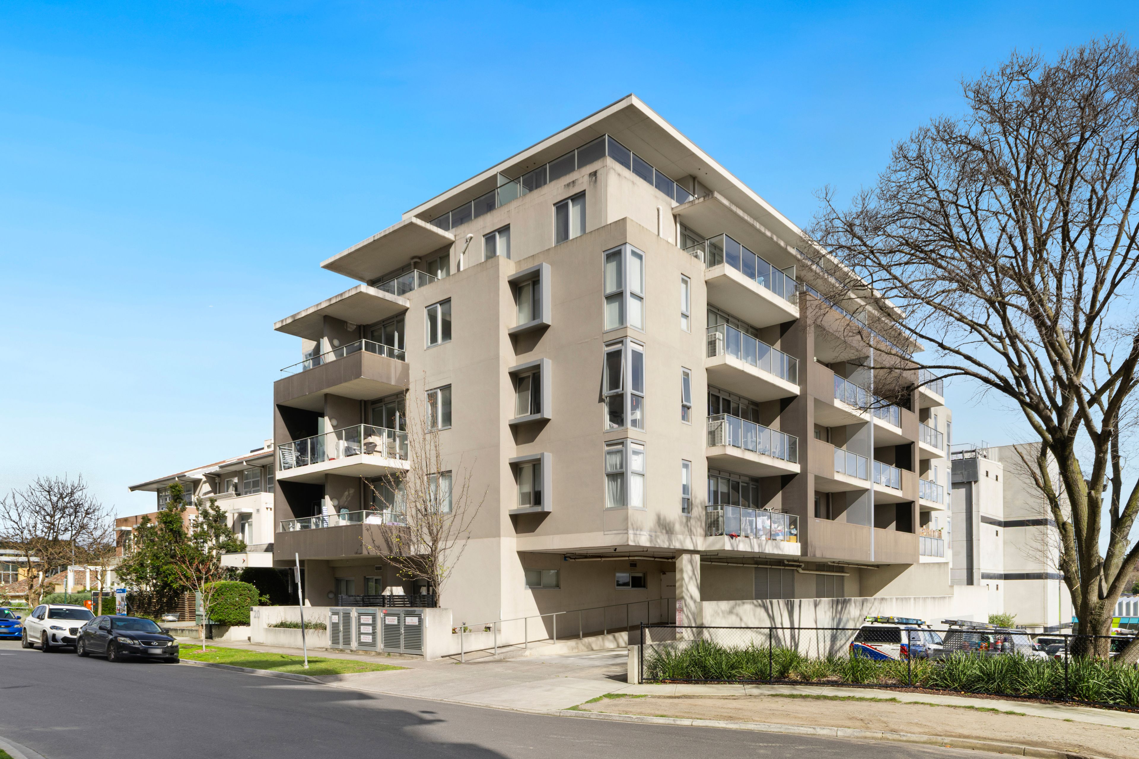 402/20 Poplar Street — photo from Ray White Mount Waverley