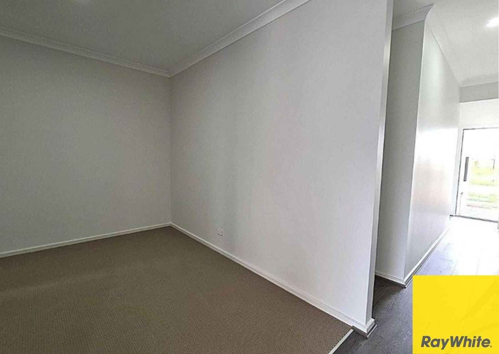 5 Hadlee Street, Rockbank, VIC 3335