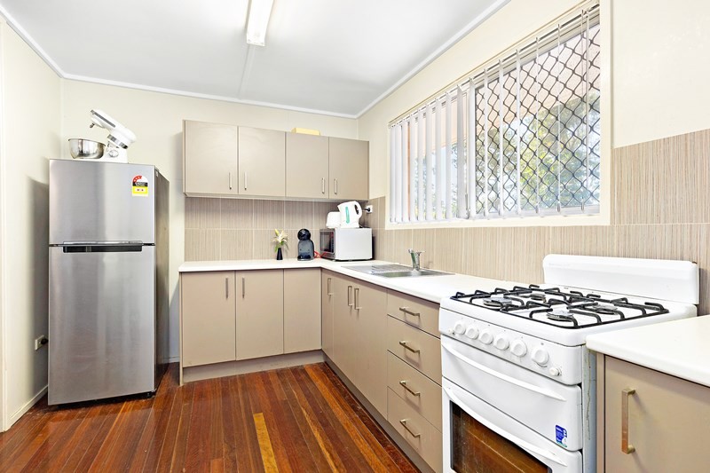 17 Bramston Street, Woodridge, QLD 4114