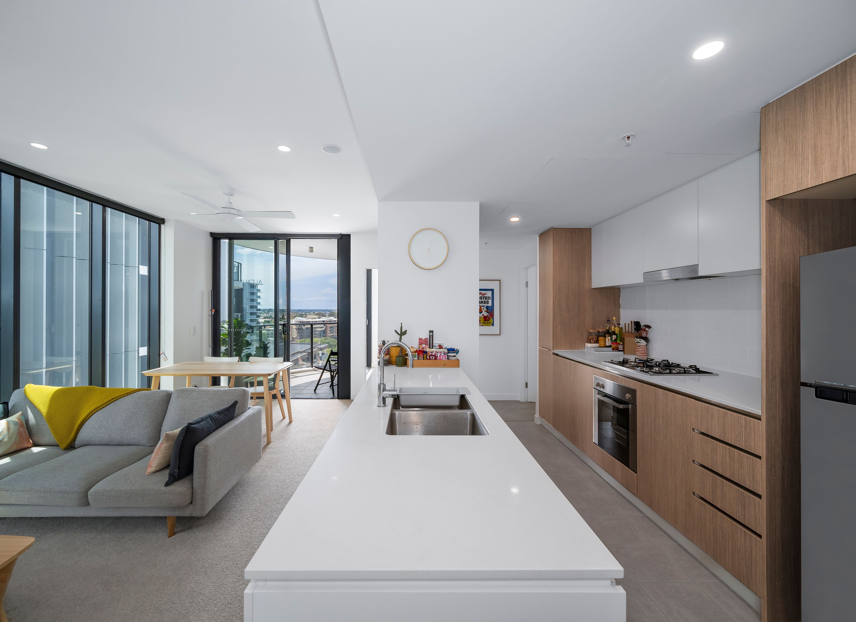 21201/7 Wharf Street, Hamilton, QLD 4007
