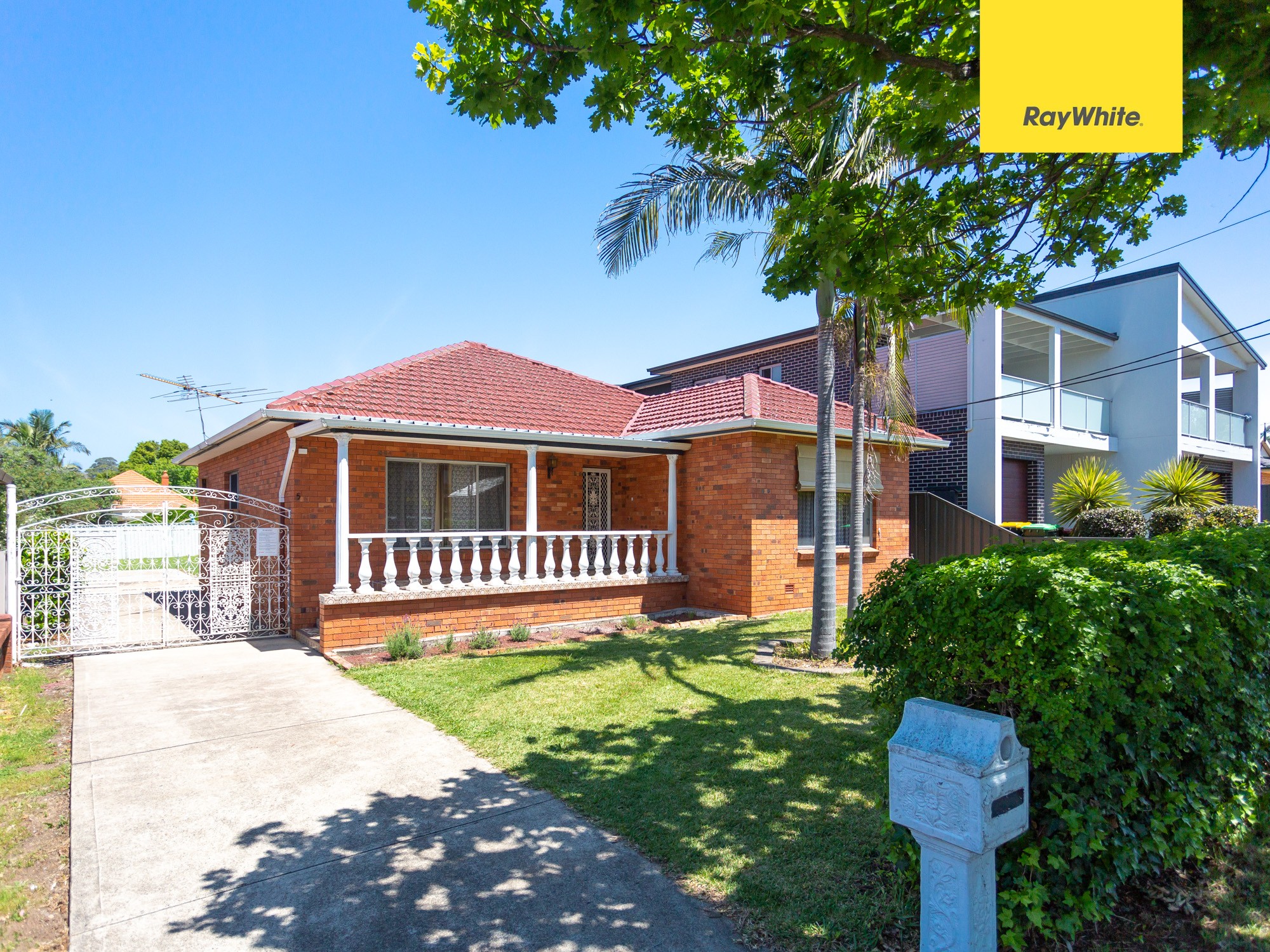 5 Robb Street, Revesby, NSW 2212