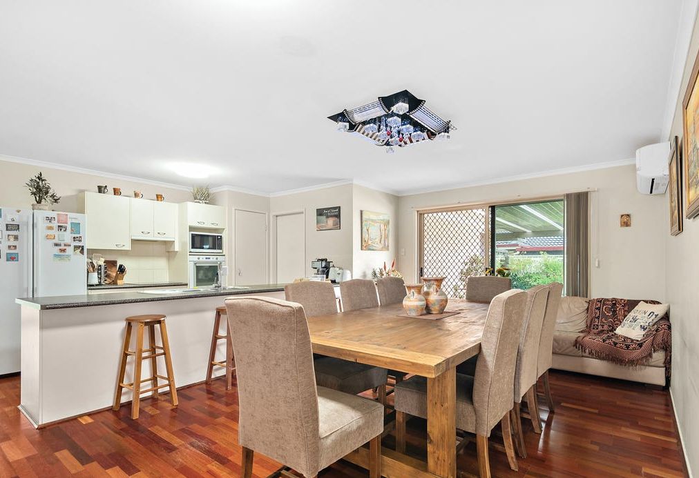 4 Delta Court, Crestmead, QLD 4132