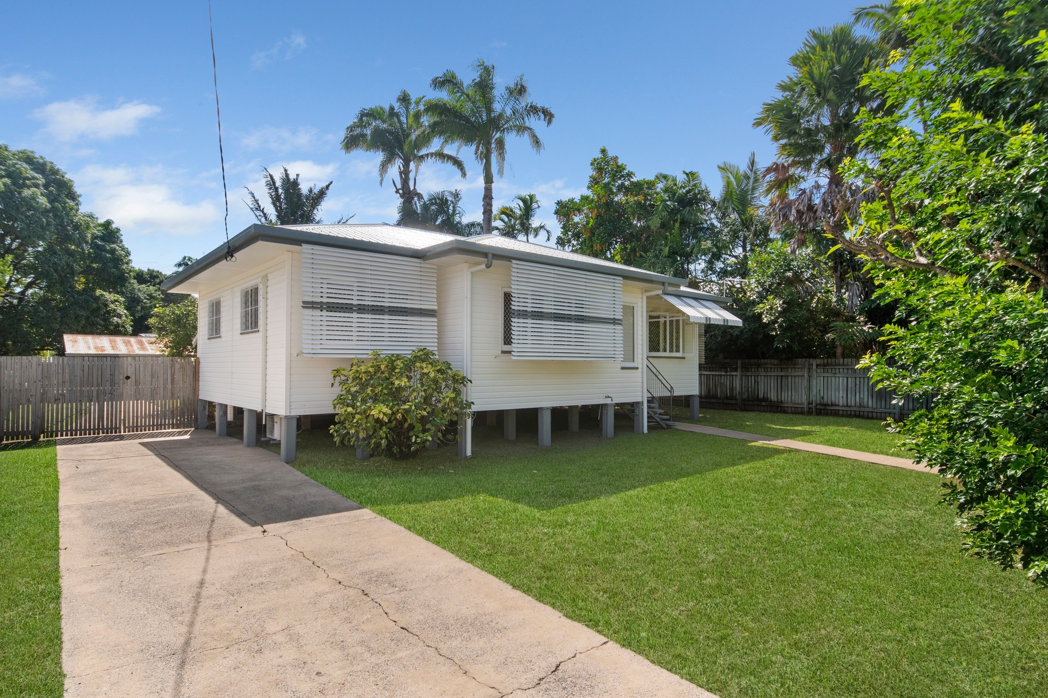 27 Sabadine Street, Aitkenvale, QLD 4814