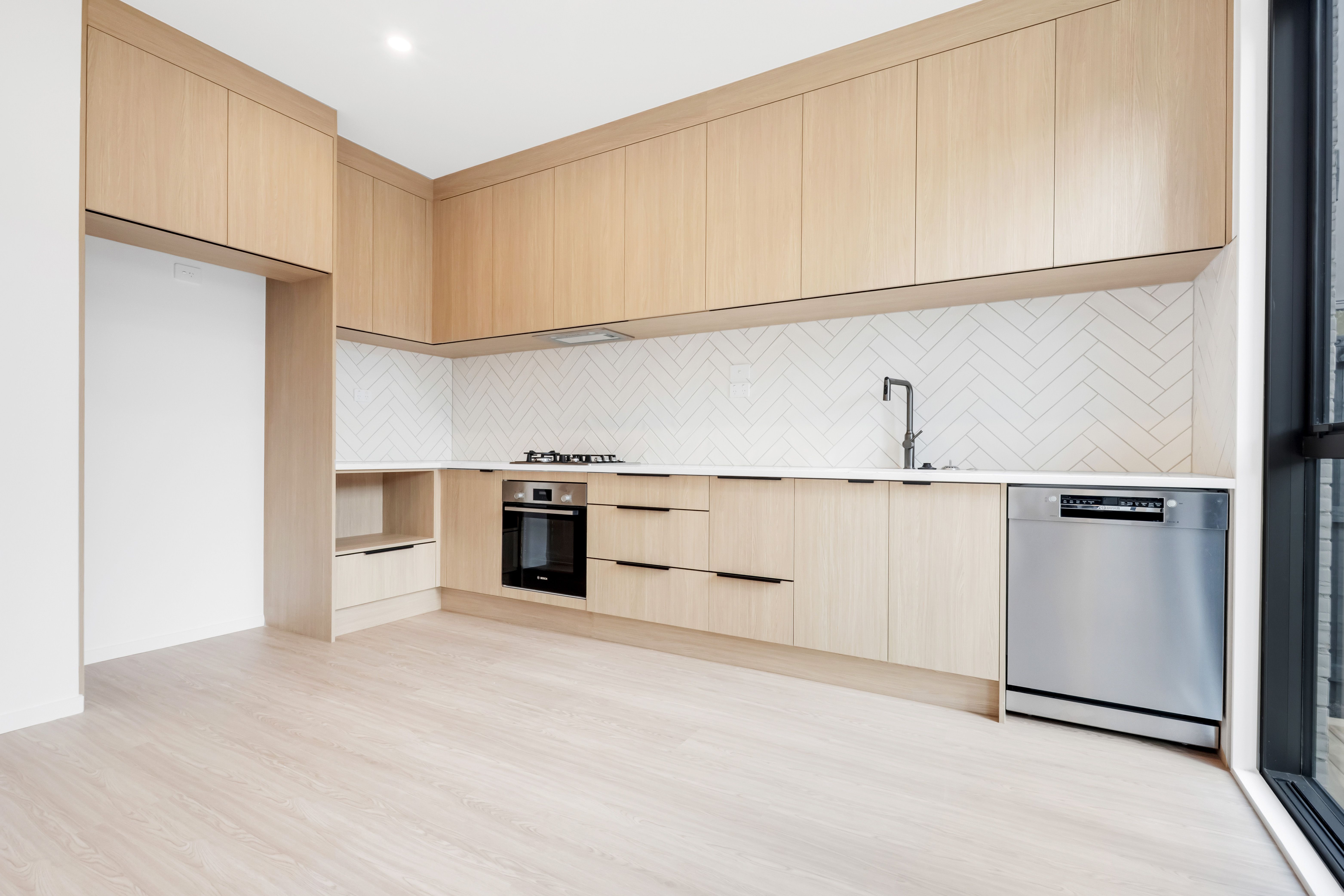 2/5 Galloway Crescent, Farm Cove, Manukau City