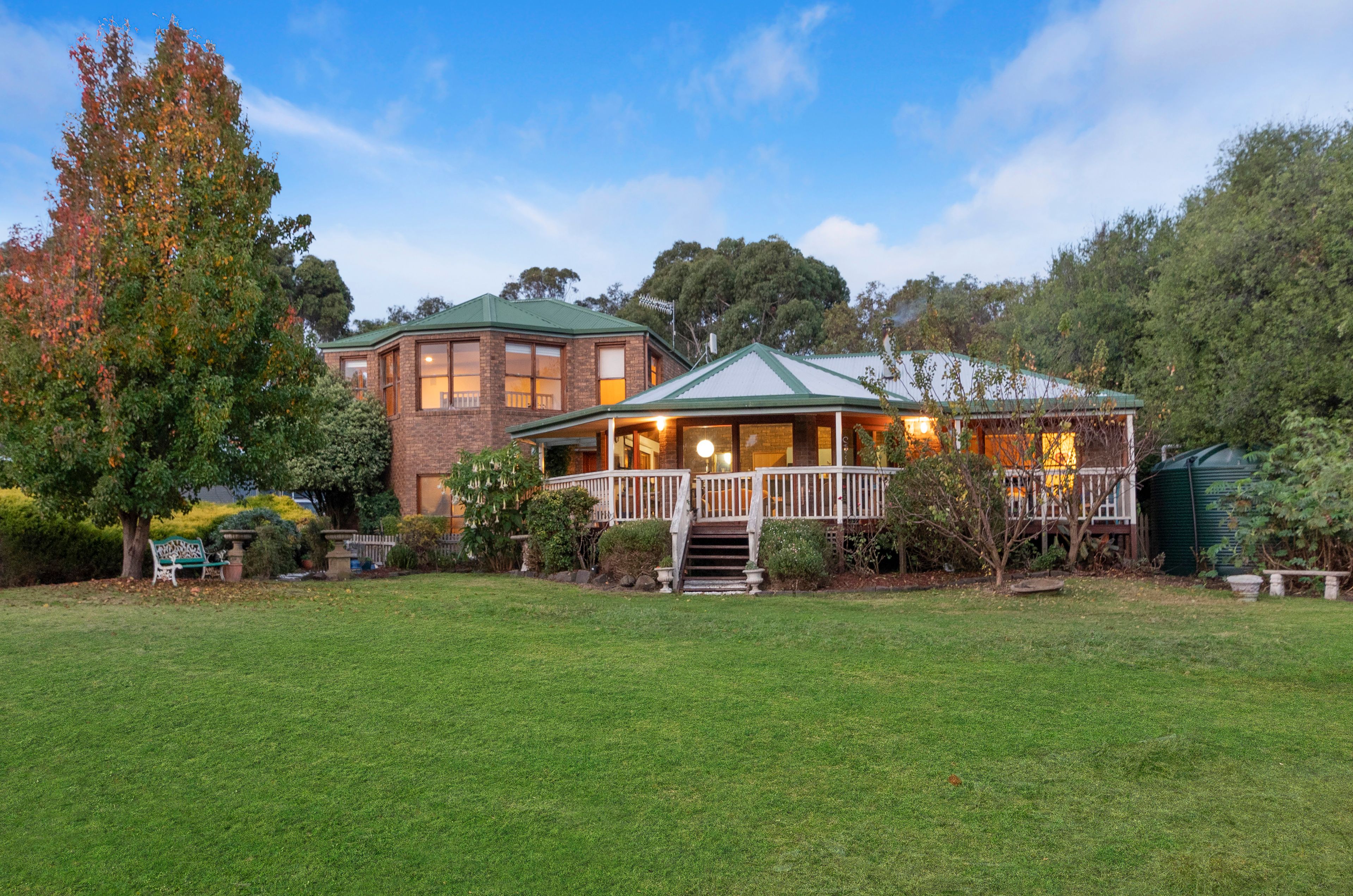 20 Bellmans Road, Bushfield VIC 3281