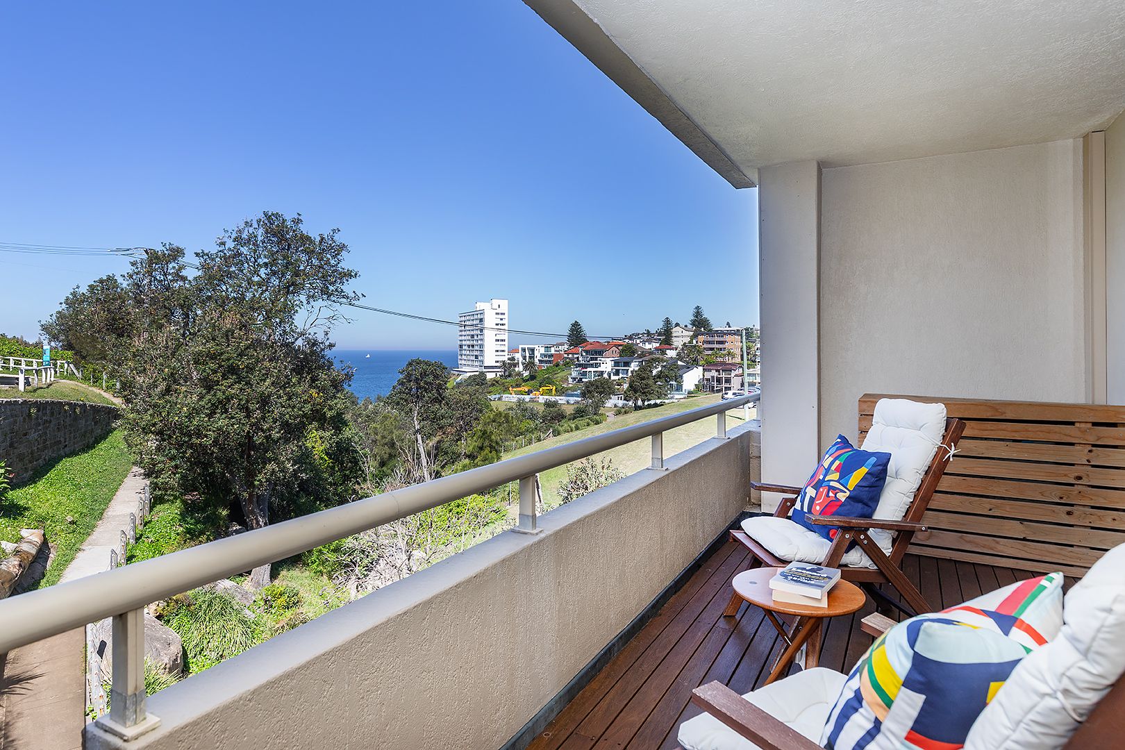 22/42-46 Diamond Bay Road — photo 5 of 20