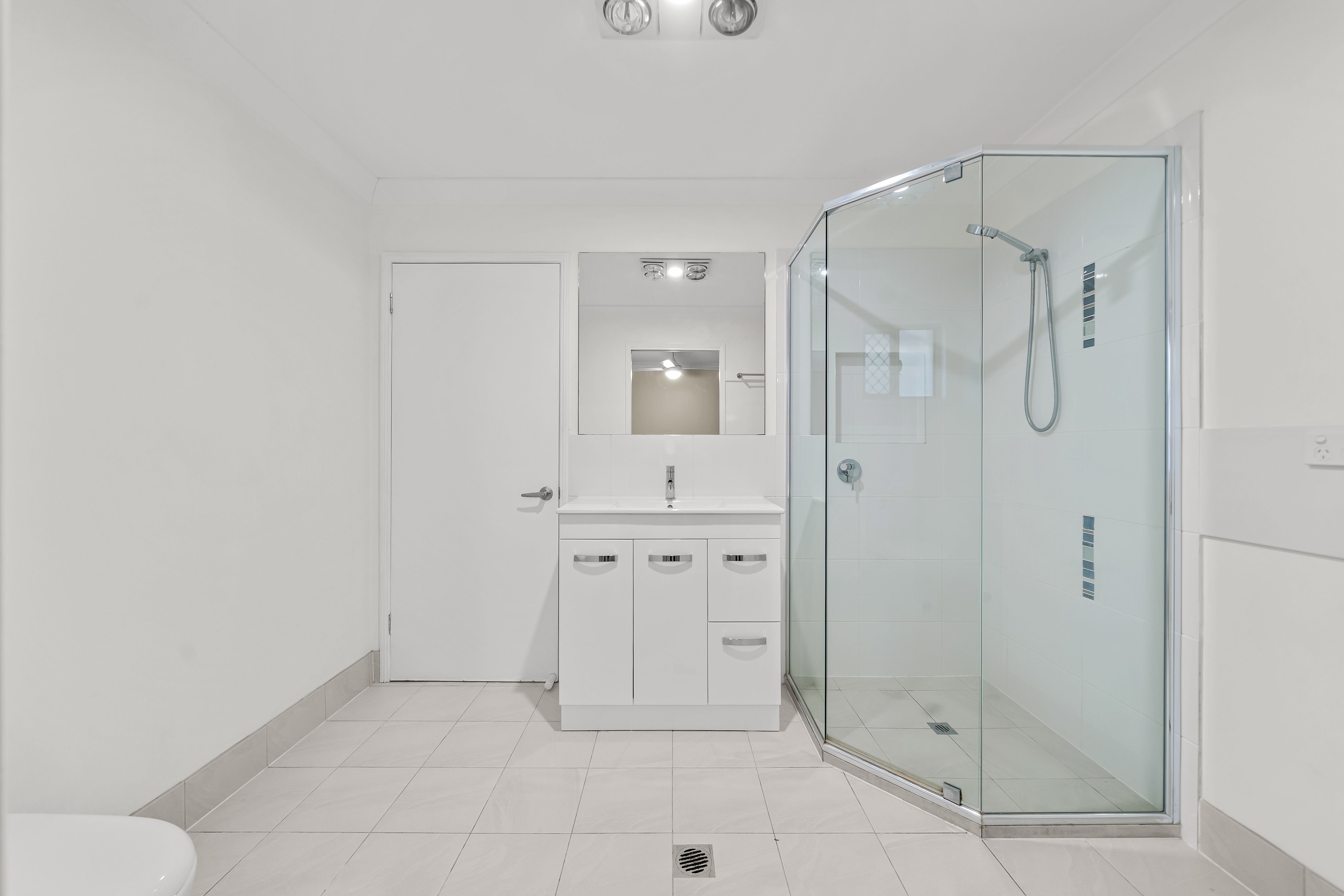 7 Zoe Place — photo 16 of 30