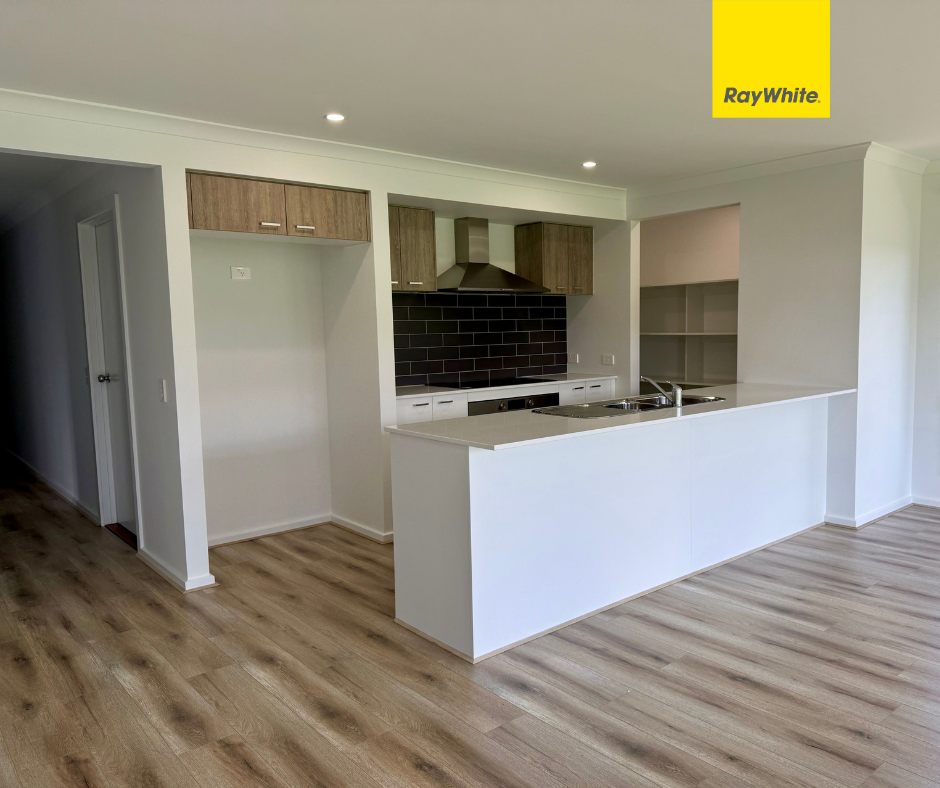 88 Lake Road — photo 8 of 20