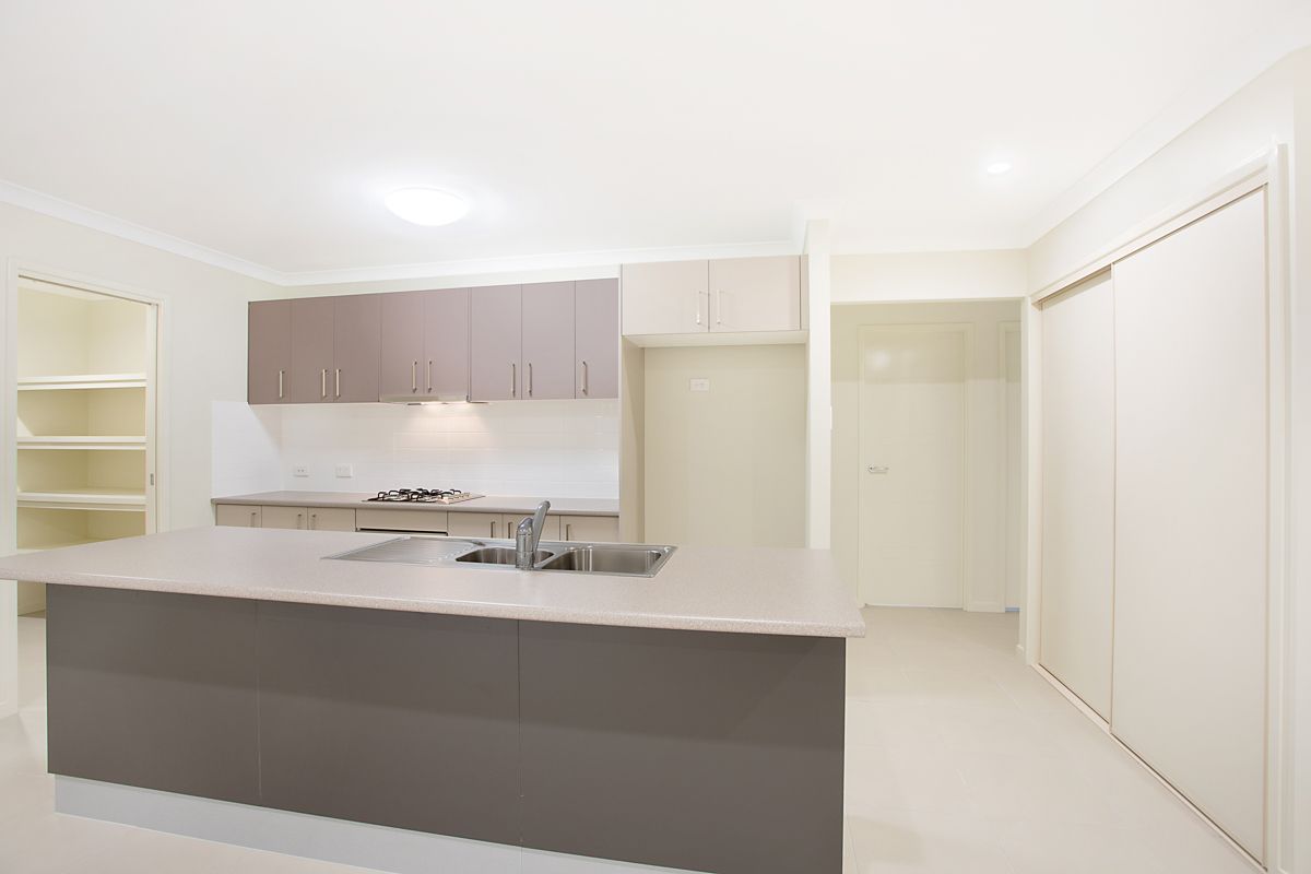 22 Lemongrass Circuit, Griffin, QLD 4503