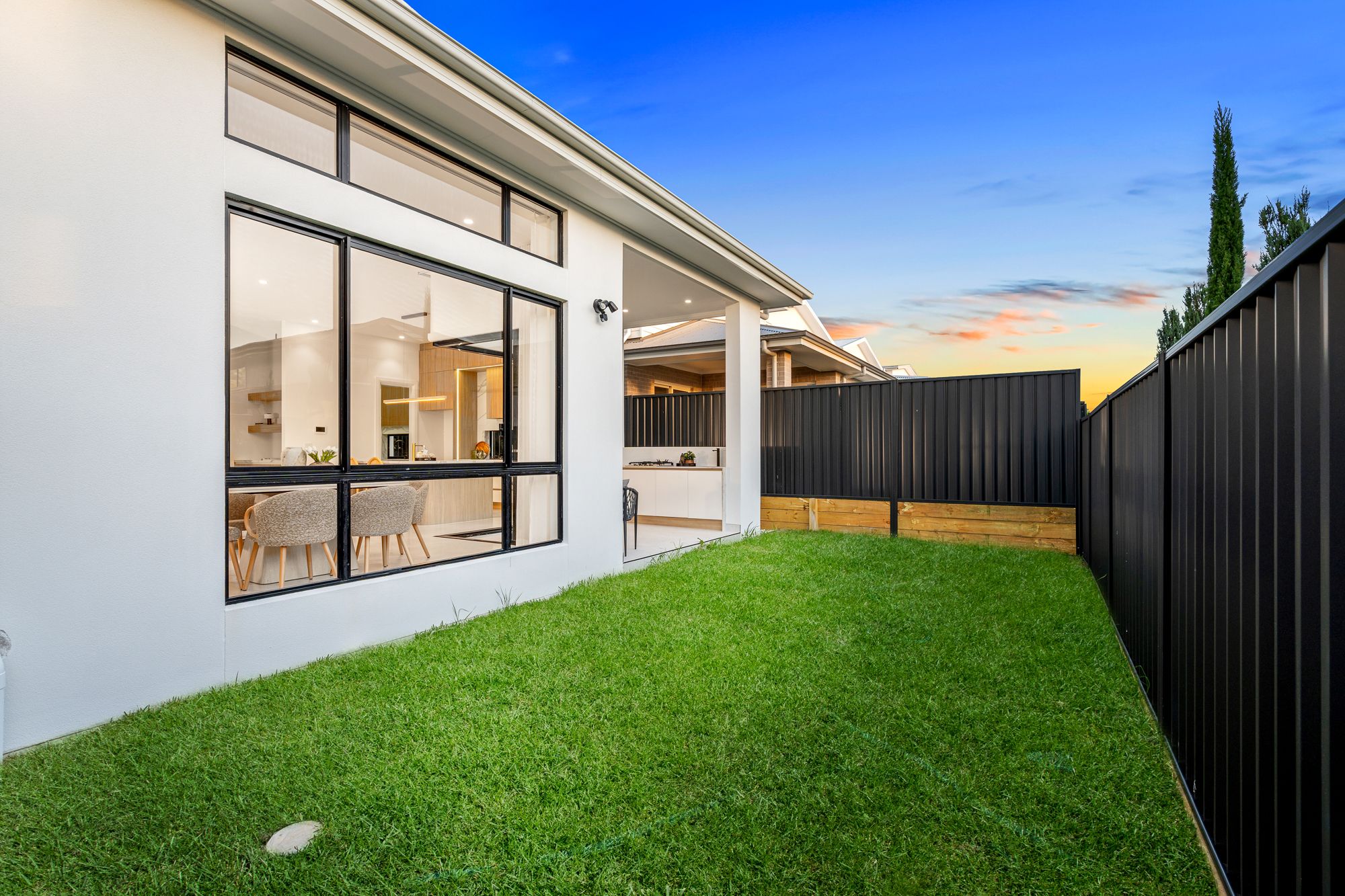 11 Layla Street — photo 24 of 29
